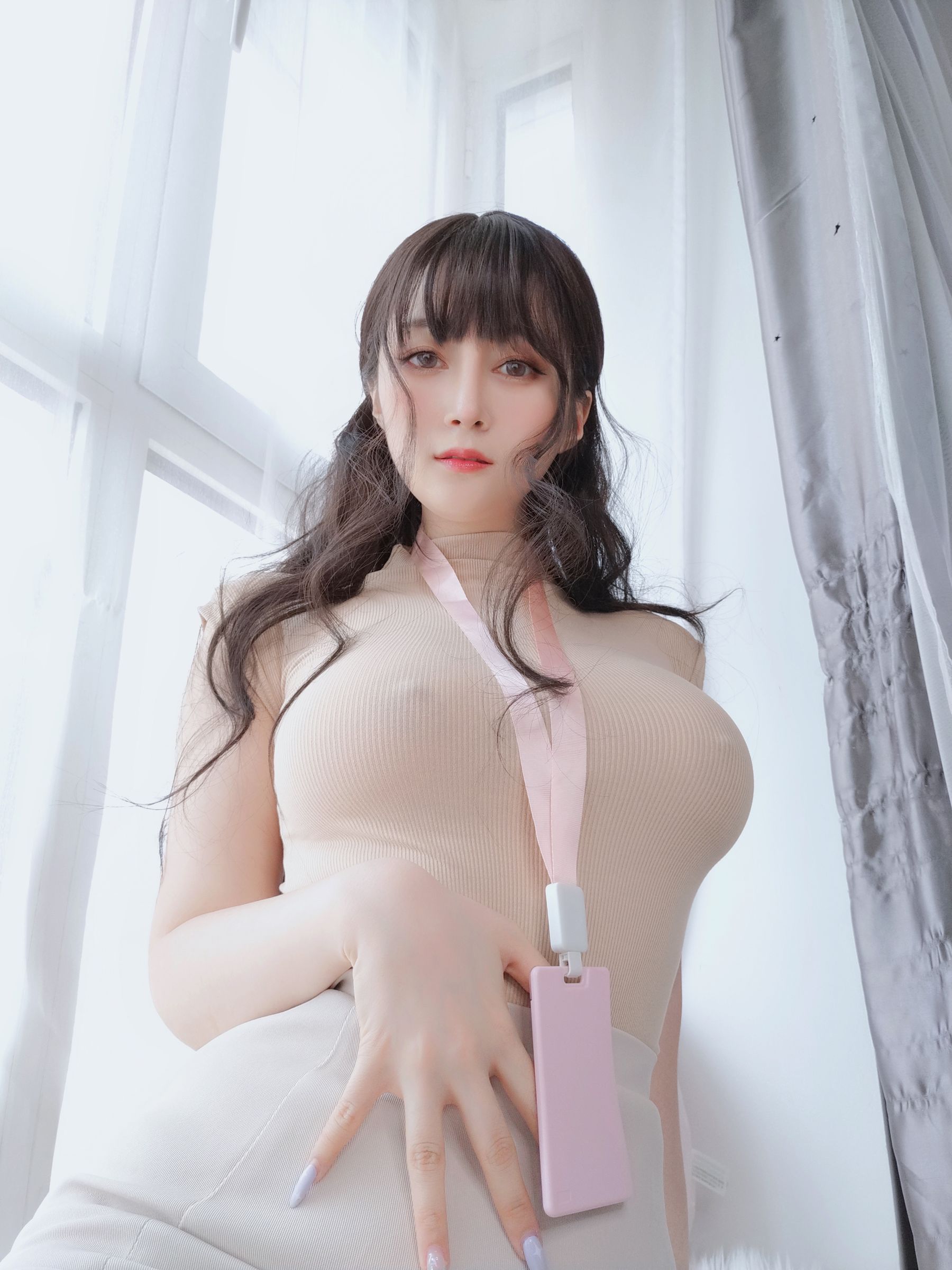 [福利COS] Coser小姐姐白银 - 水を飲みますか、先輩