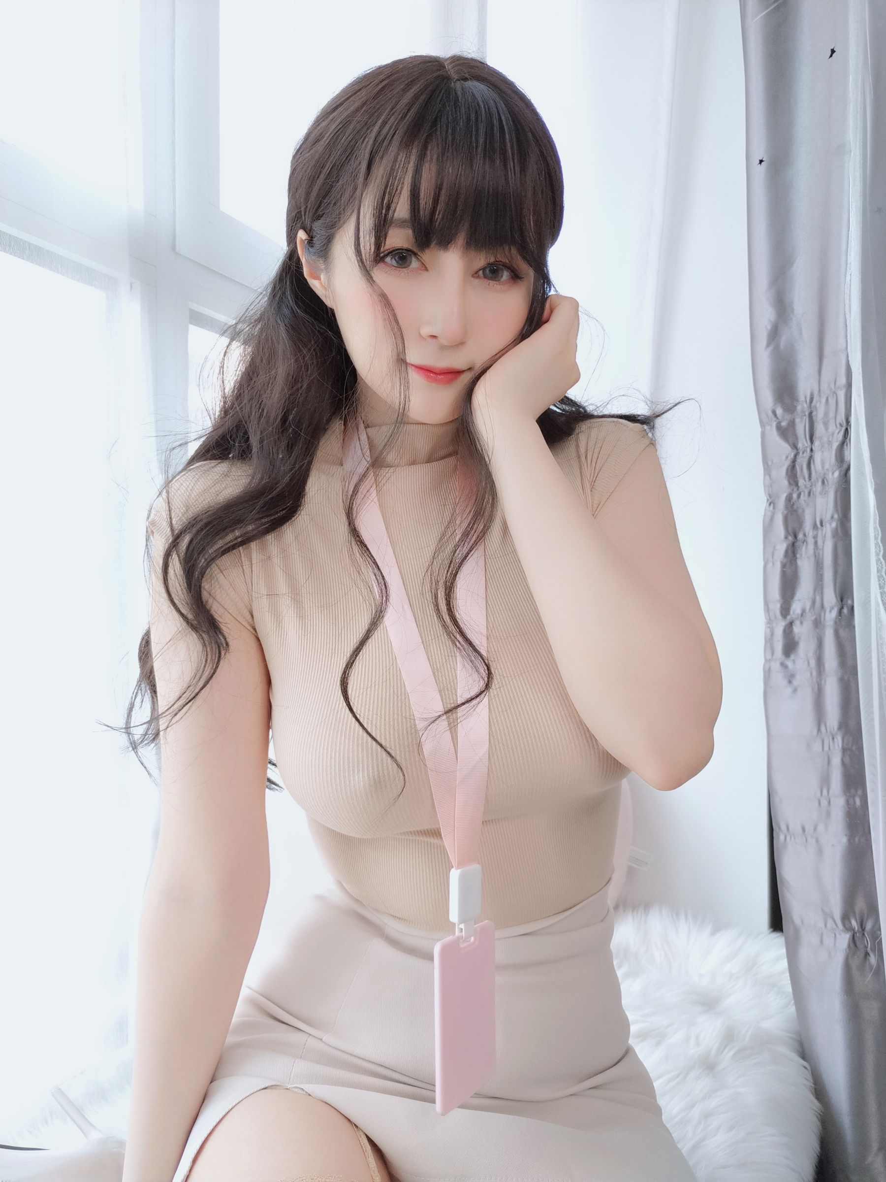 [福利COS] Coser小姐姐白银 - 水を飲みますか、先輩