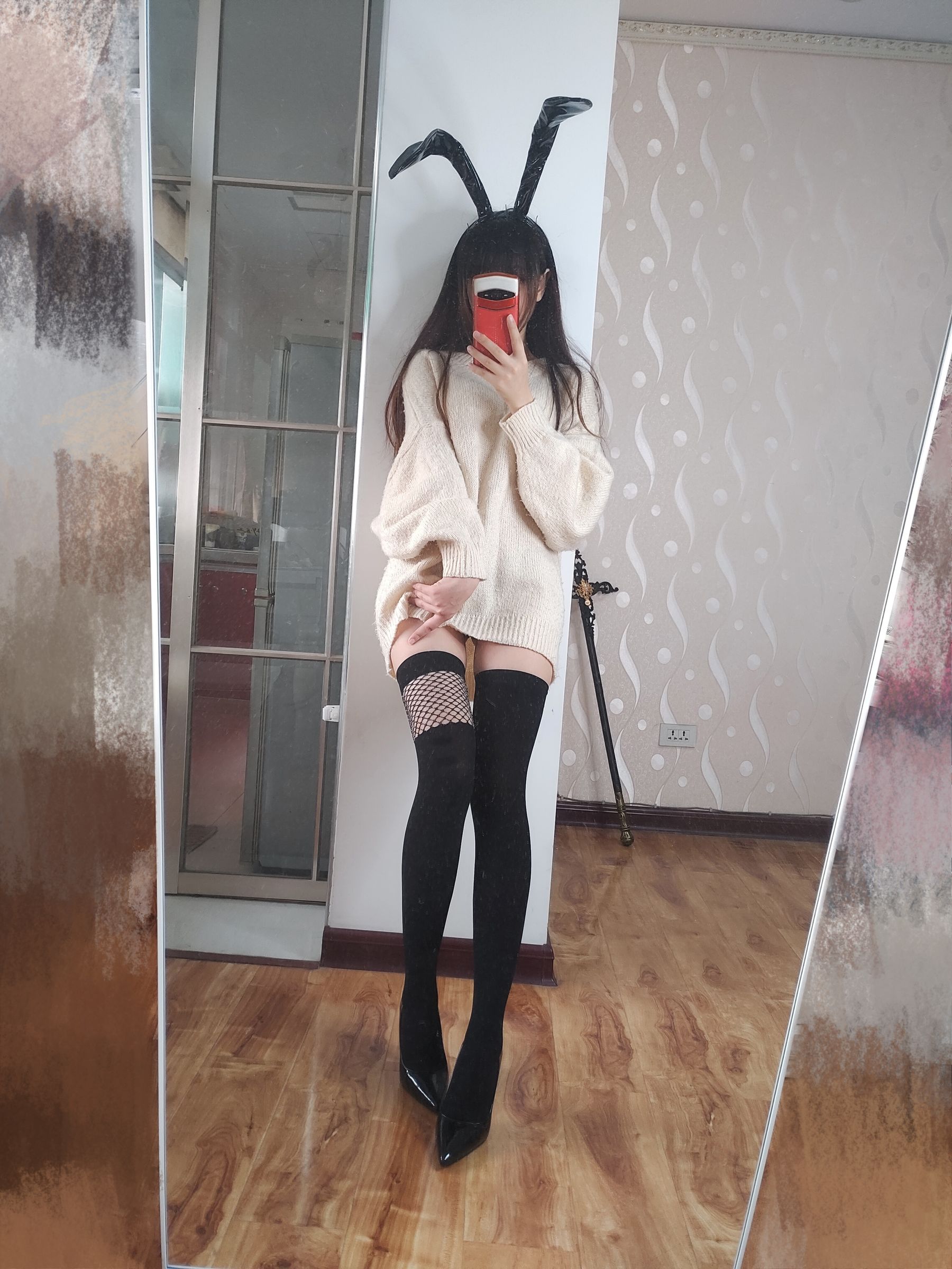 [福利COS] Cos小姐姐雪琪 - 竞技泳衣