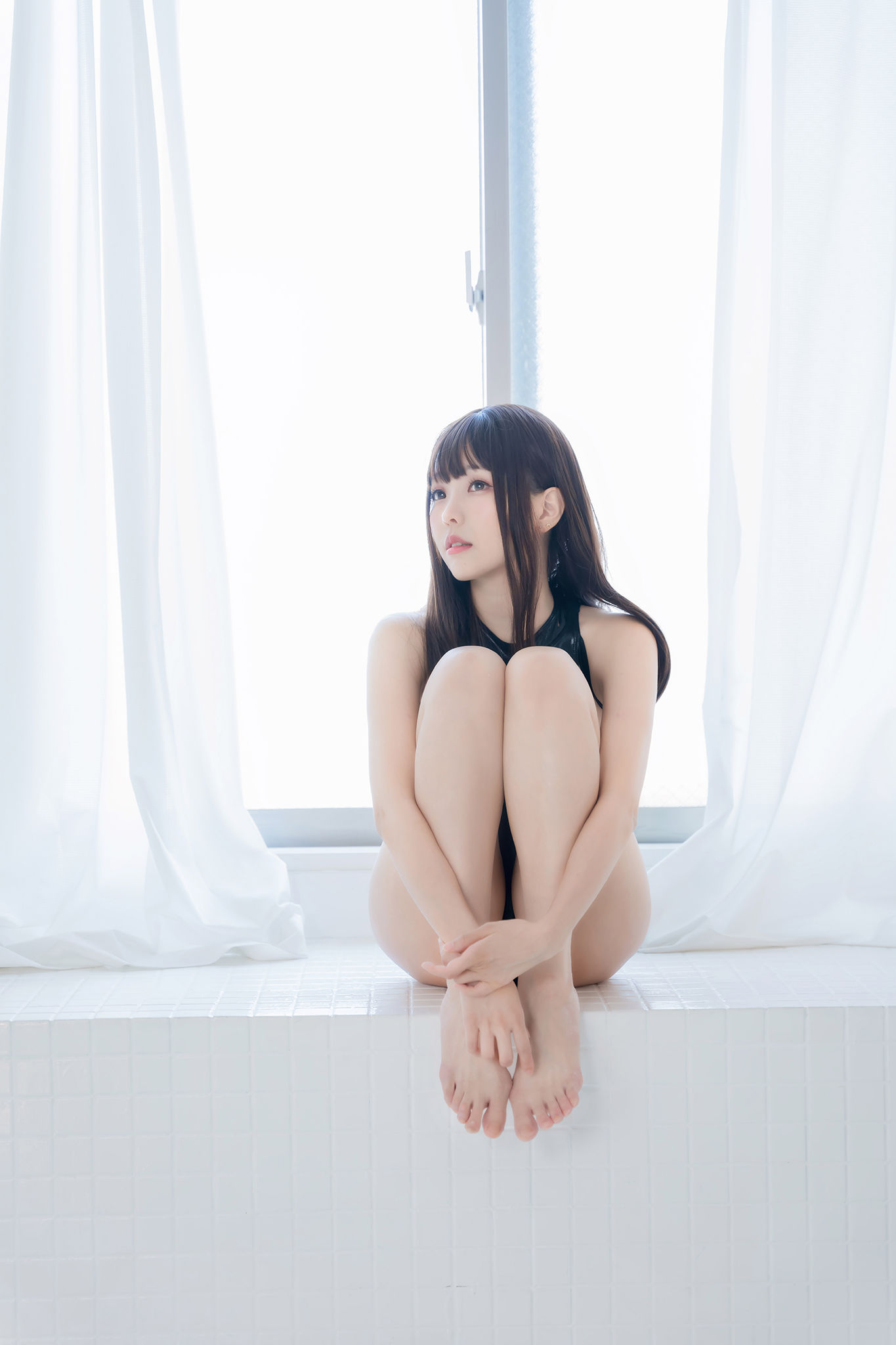 [福利COS] Ely_eee(ElyEE子) - Racing Swimsuit 競泳水手服