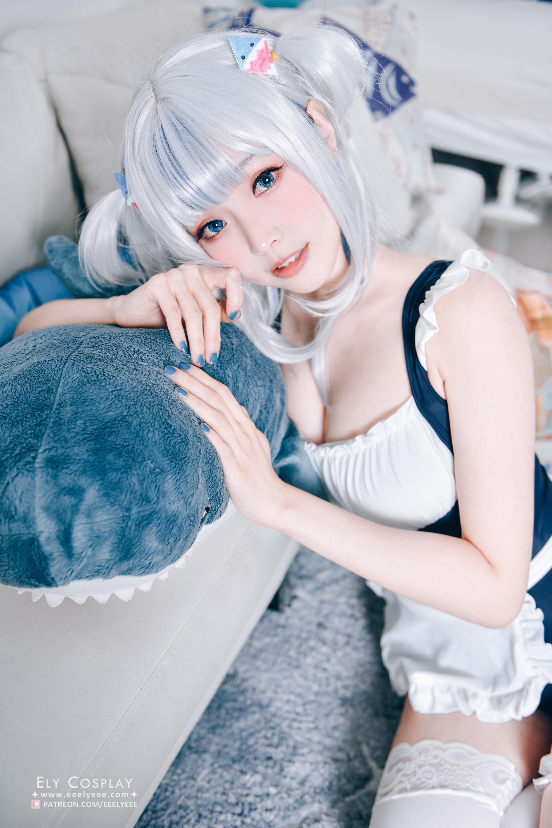 [福利COS] Ely_eee(ElyEE子) - 噶呜・古拉(小鲨鲨) 泳装
