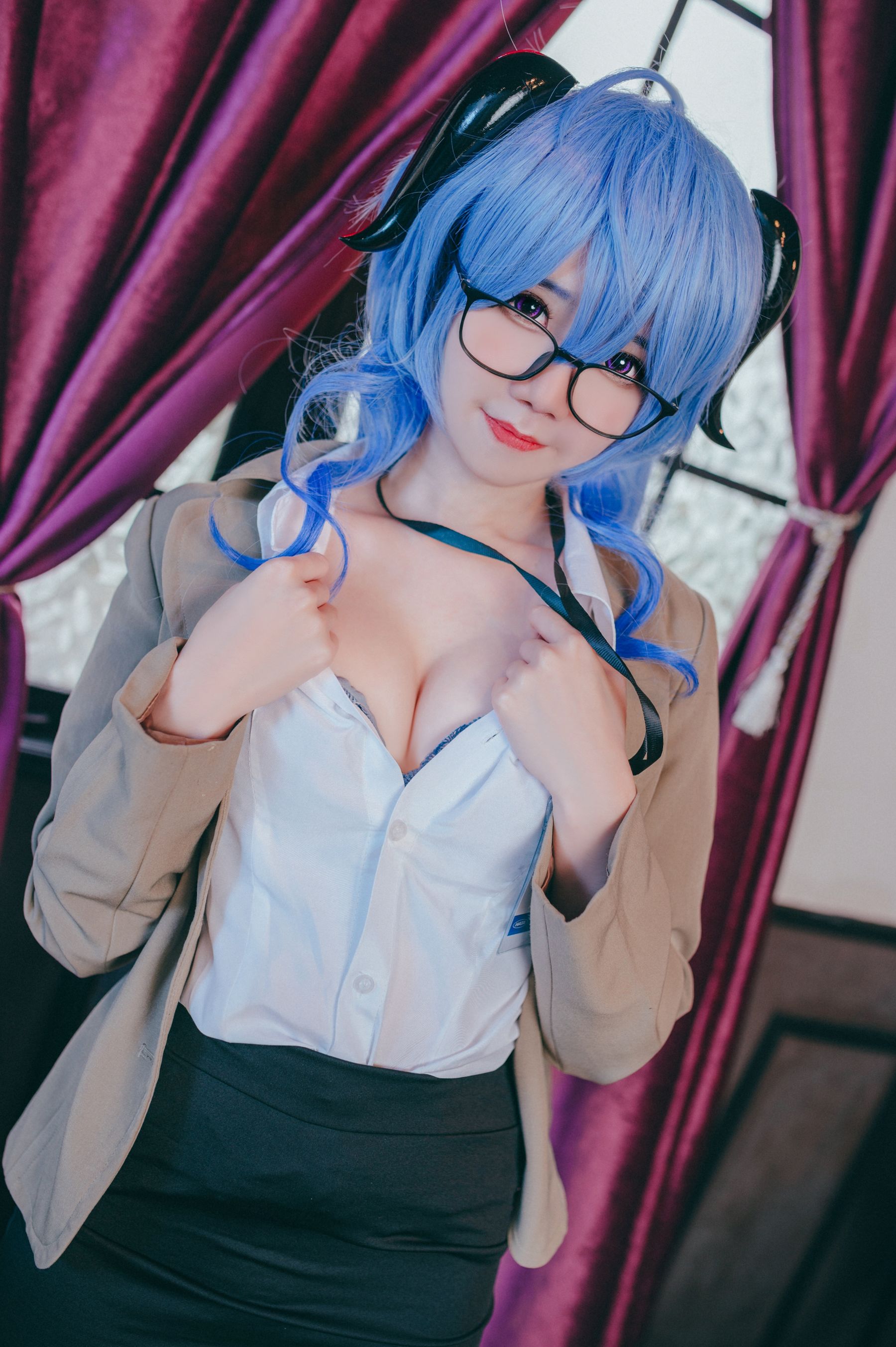[福利COS] Sally Dorasnow - Ganyu OL