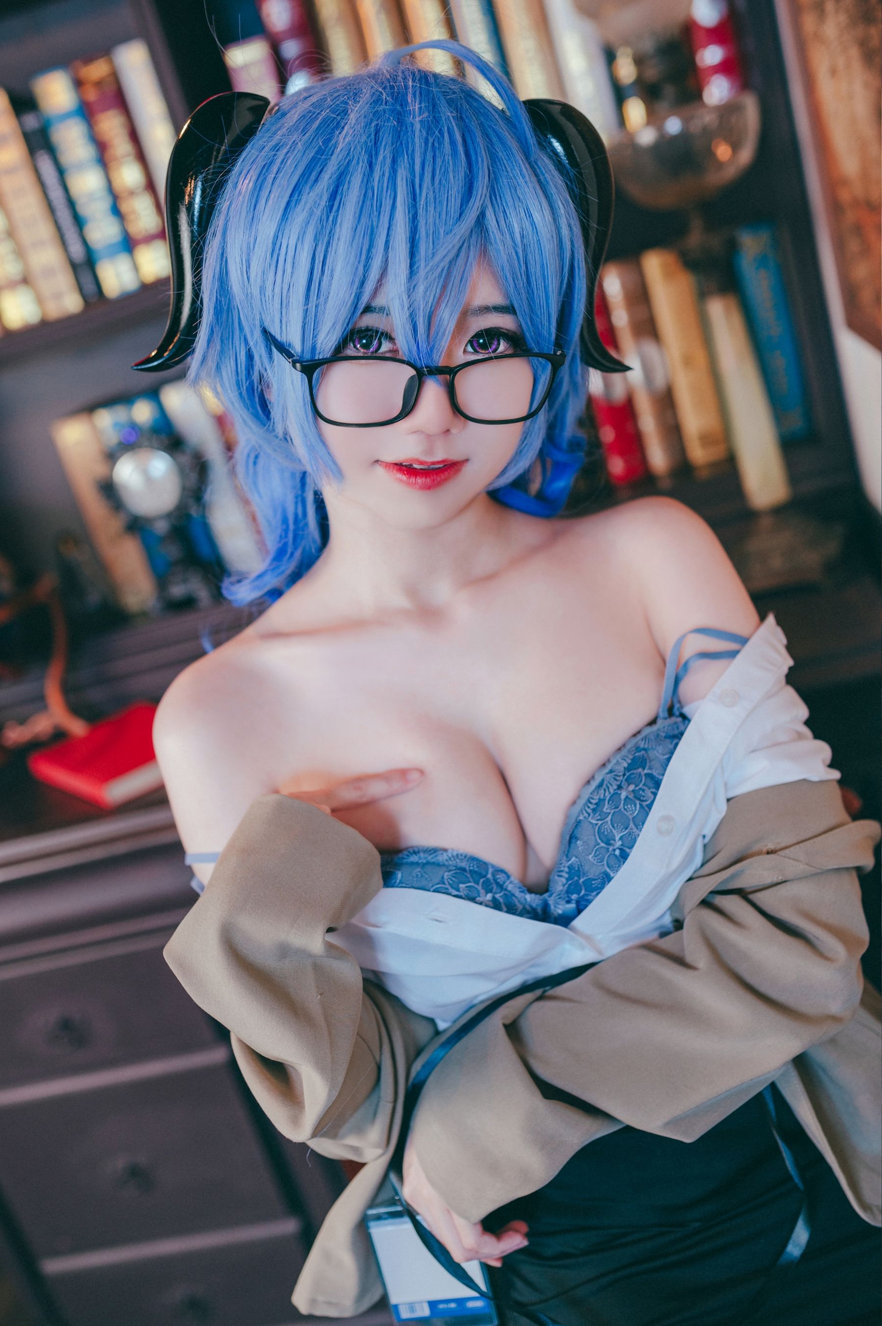[福利COS] Sally Dorasnow - Ganyu OL