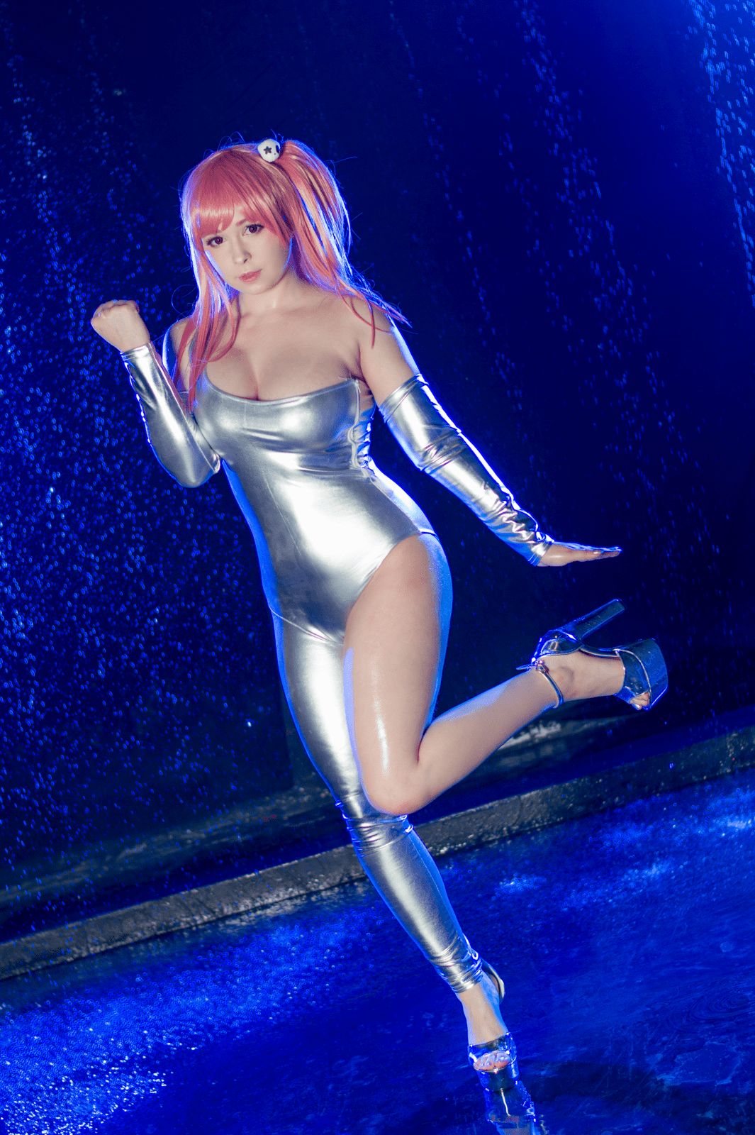 [福利COS] Yoshinobi - Honoka Silver Rain