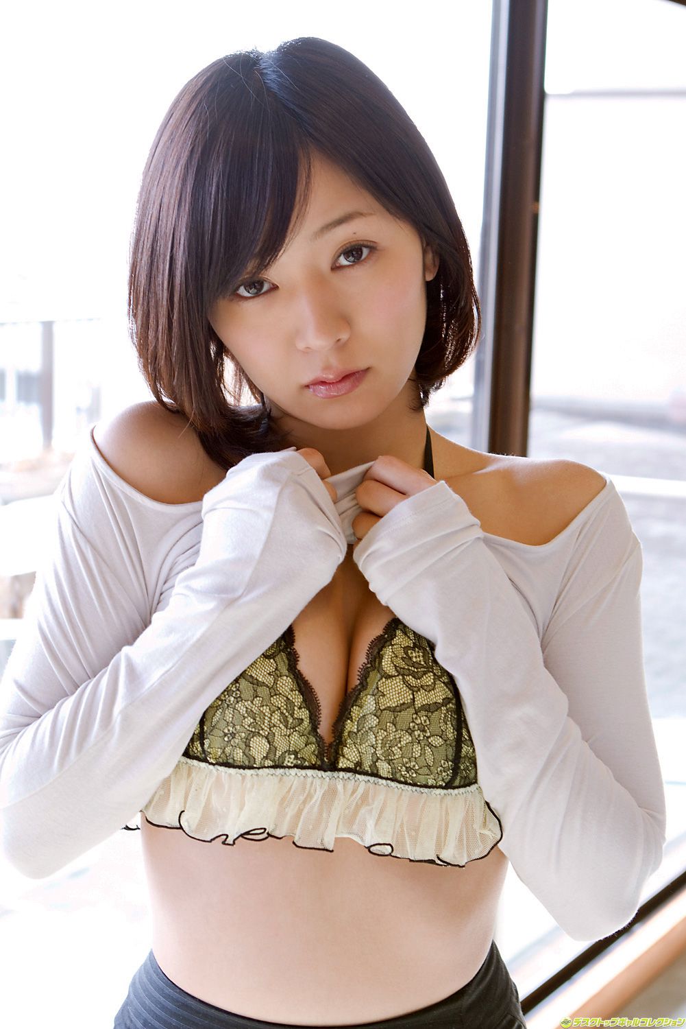 階戸瑠李《小悪魔ボディで魅了する上》 [DGC] NO.1156