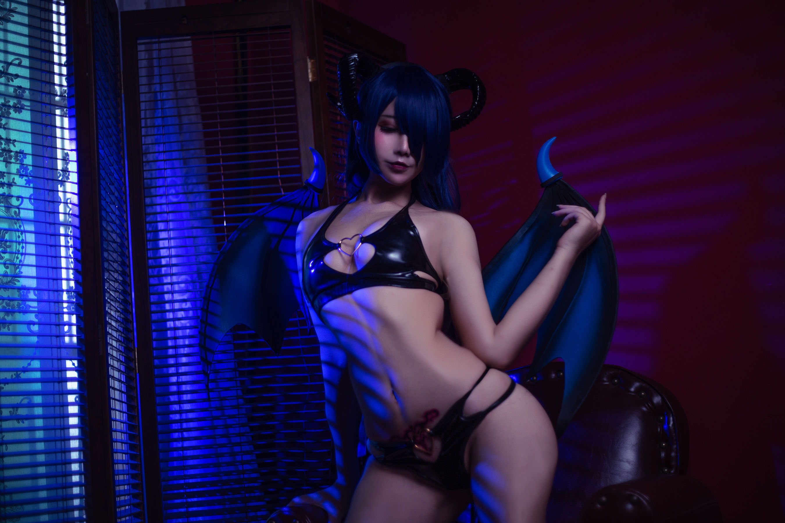 [福利COS] 动漫博主九曲Jean - 小恶魔