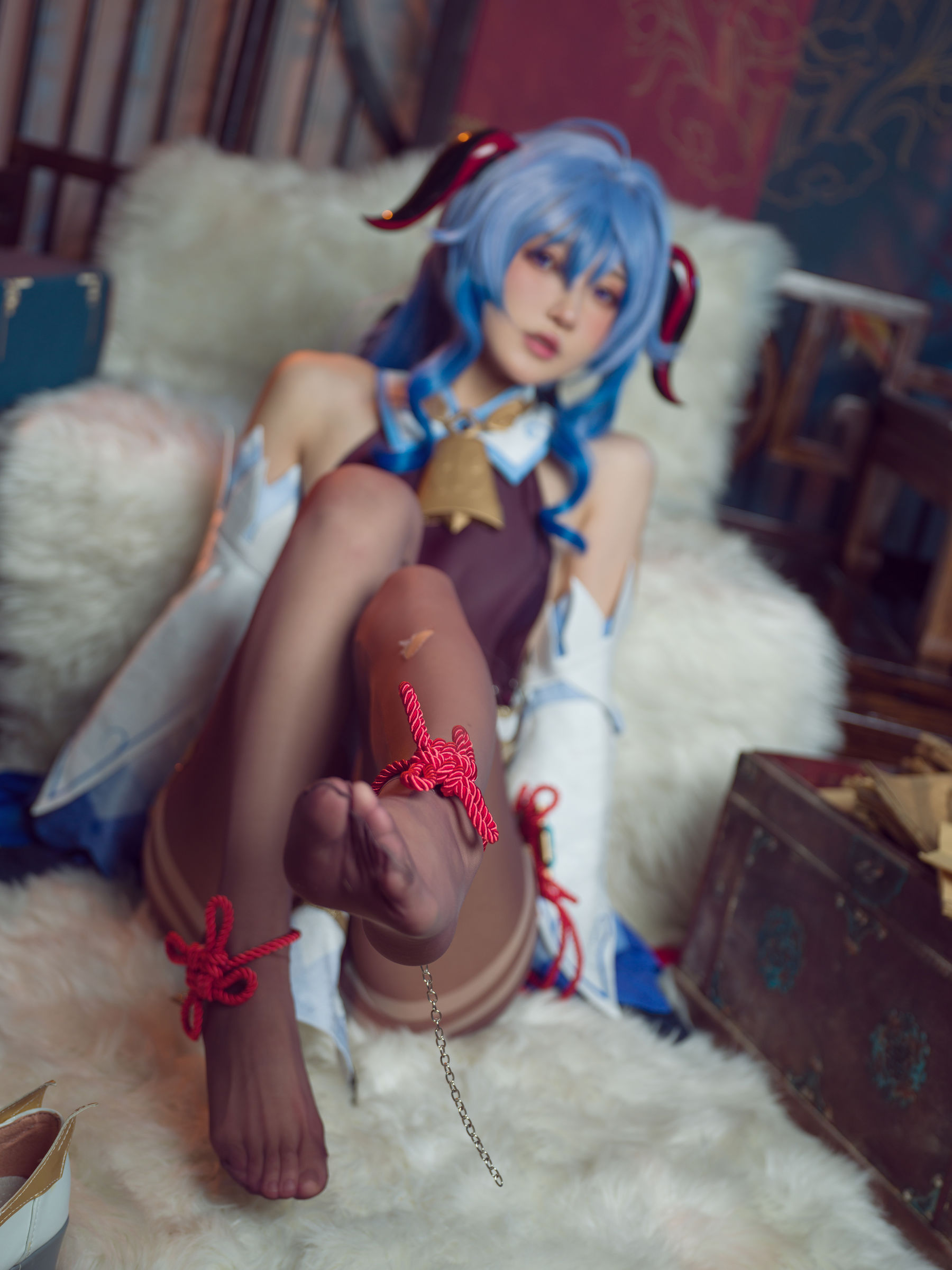 [福利COS] 动漫博主阿包也是兔娘 - 舰长 原神甘雨