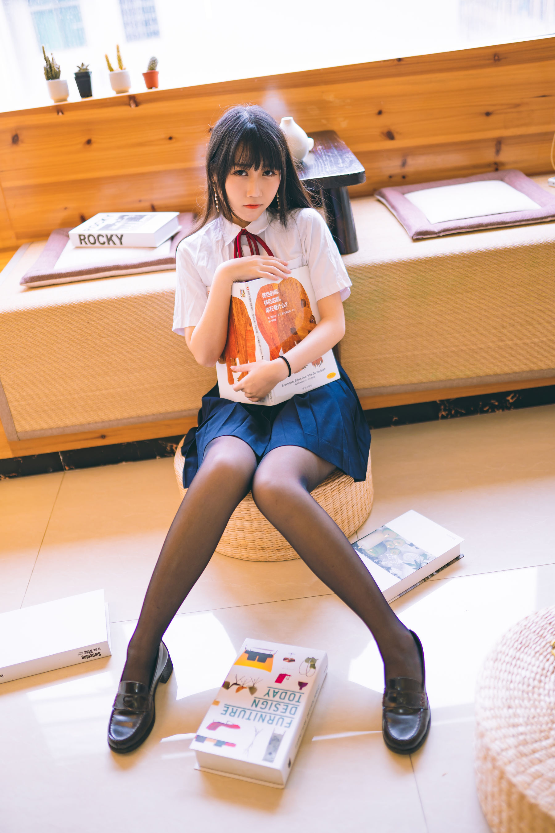 [福利COS] 微博人气Coser不呆猫 - 校服JK