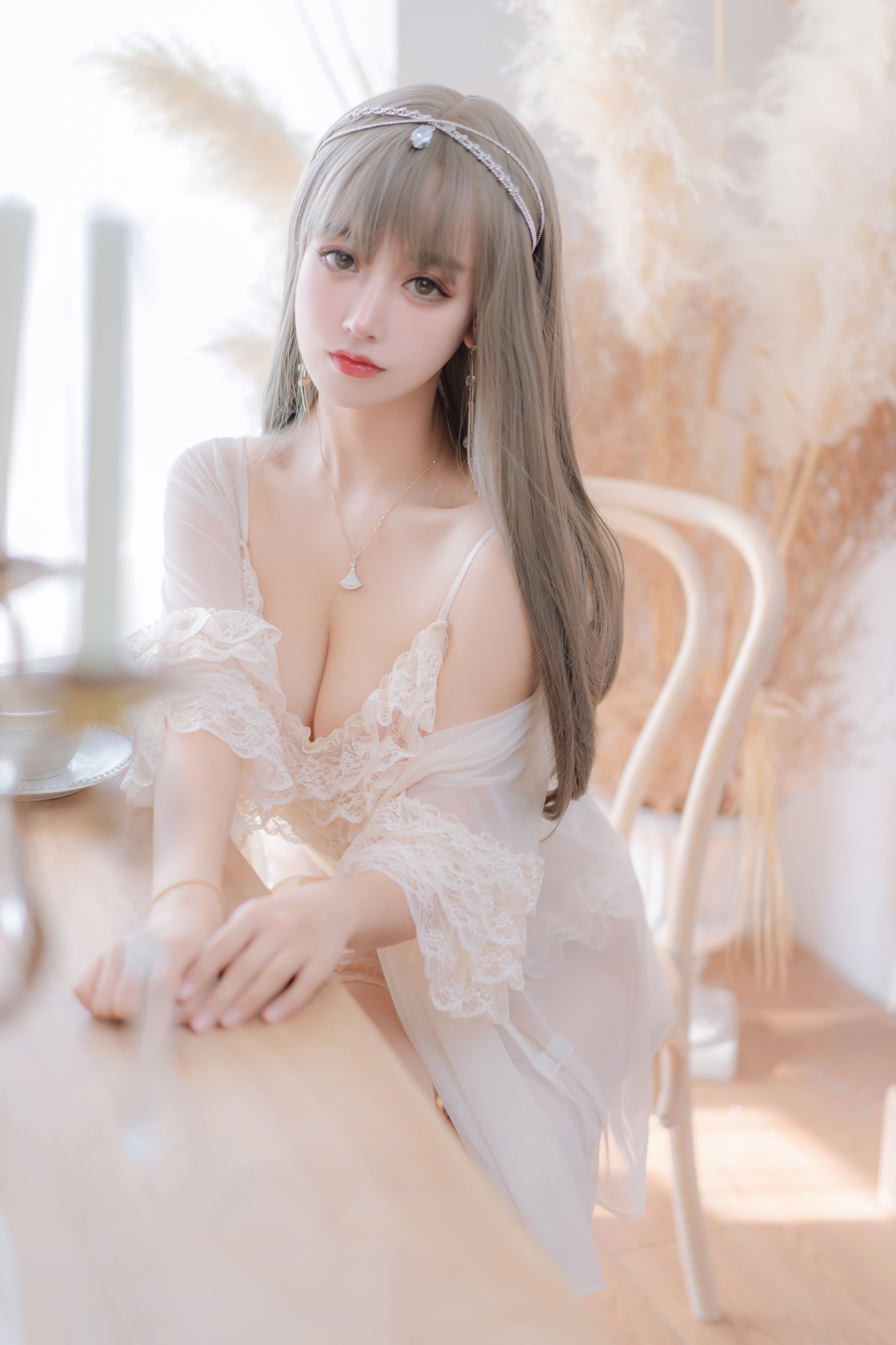 [福利COS] 斗鱼米线线sama写真 - 凡尔赛公主