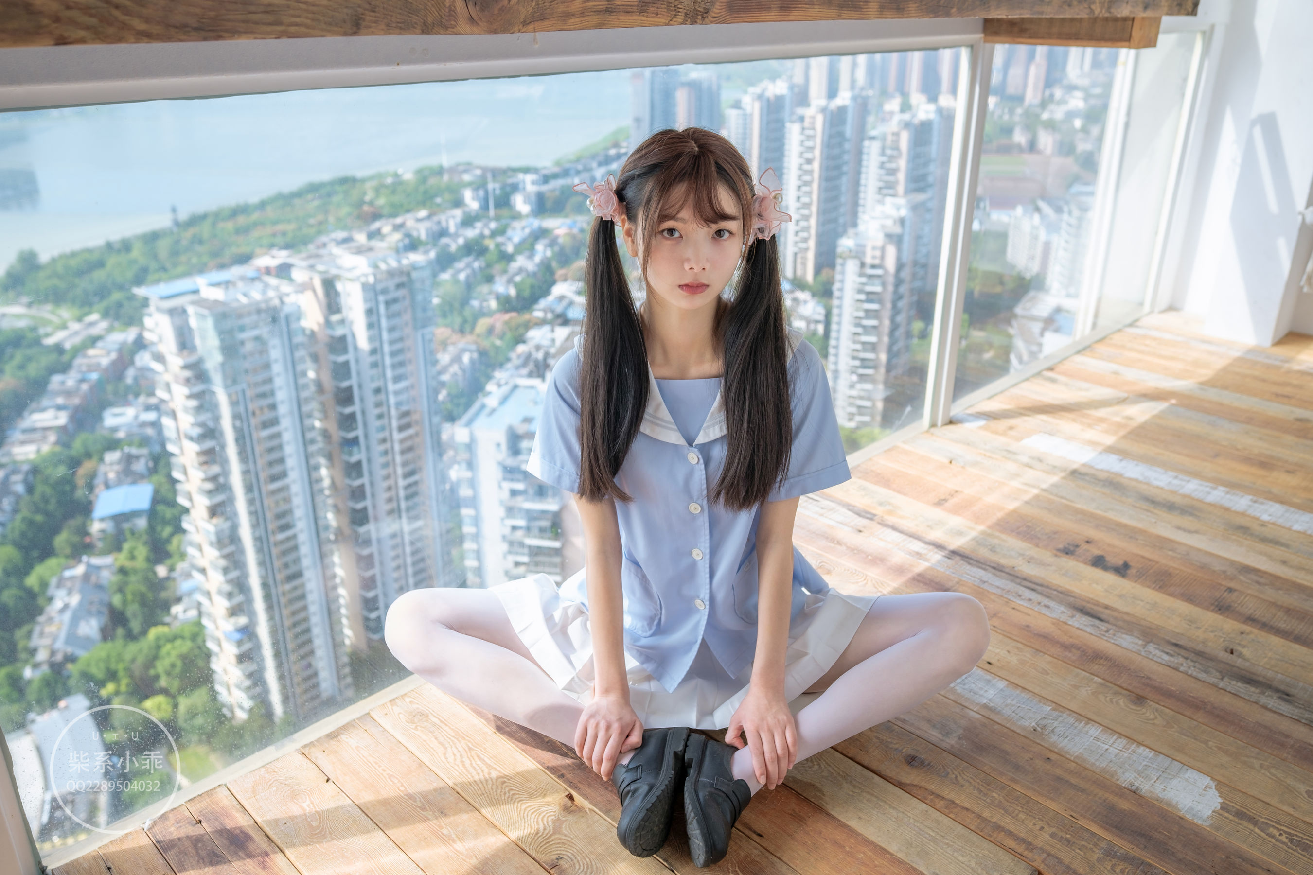 [福利COS] 柴系小乖(稚乖画册) - 晴空 白丝双马尾