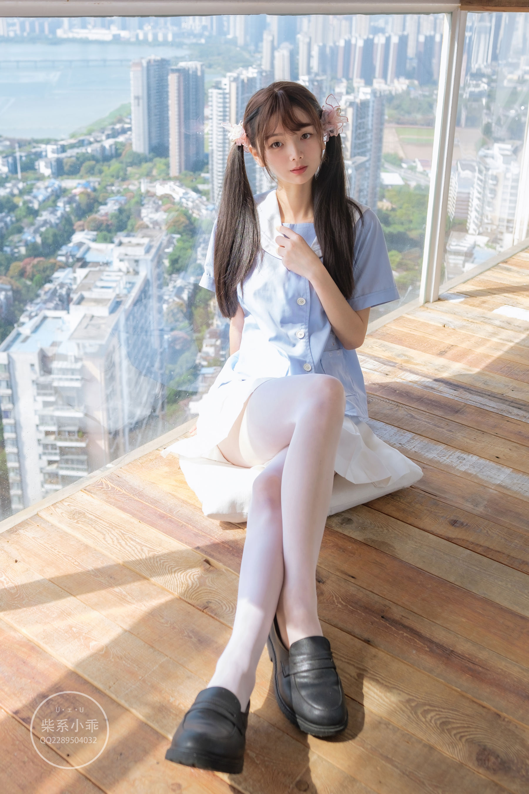 [福利COS] 柴系小乖(稚乖画册) - 晴空 白丝双马尾