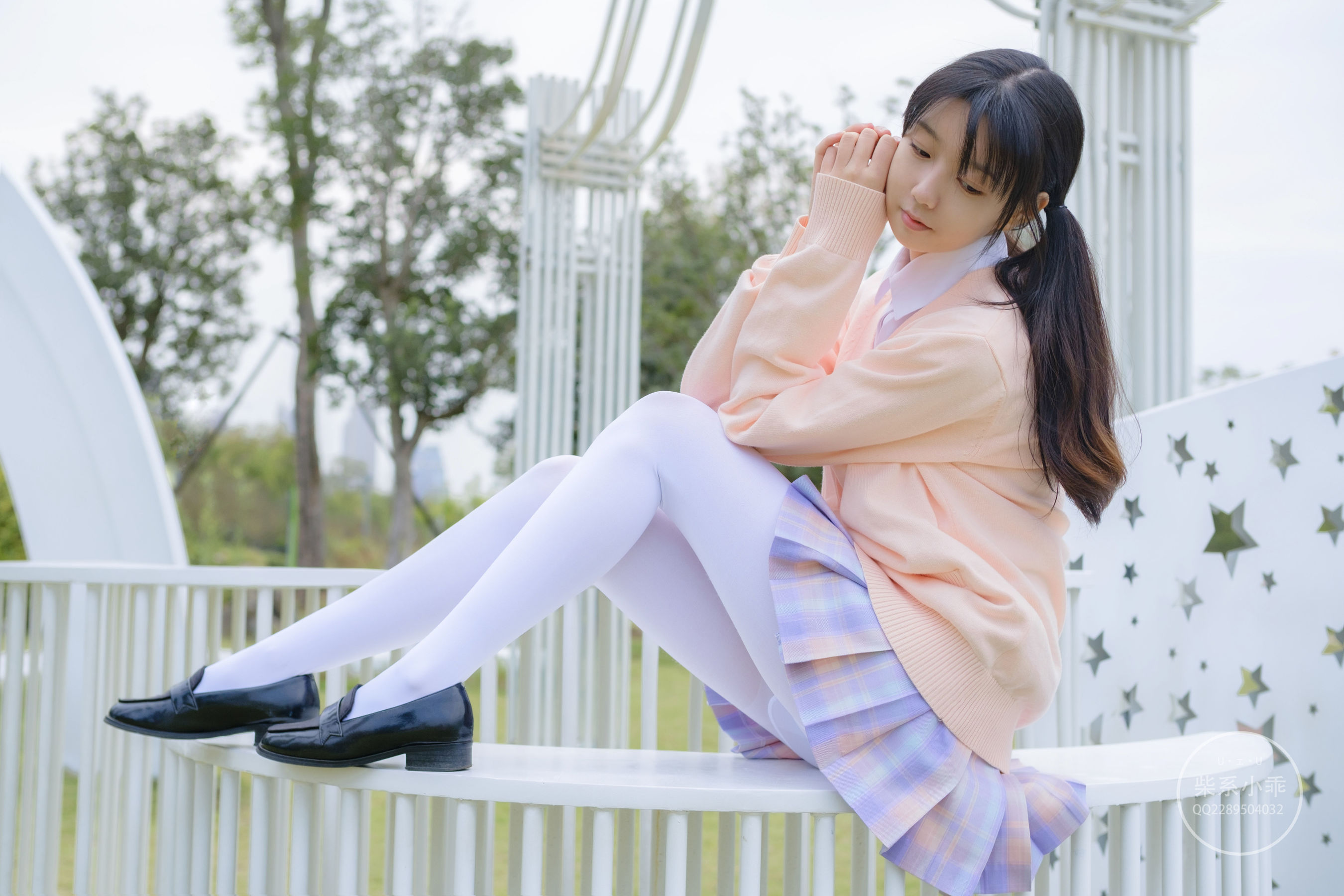 [福利COS] 柴系小乖(稚乖画册) - 颓废