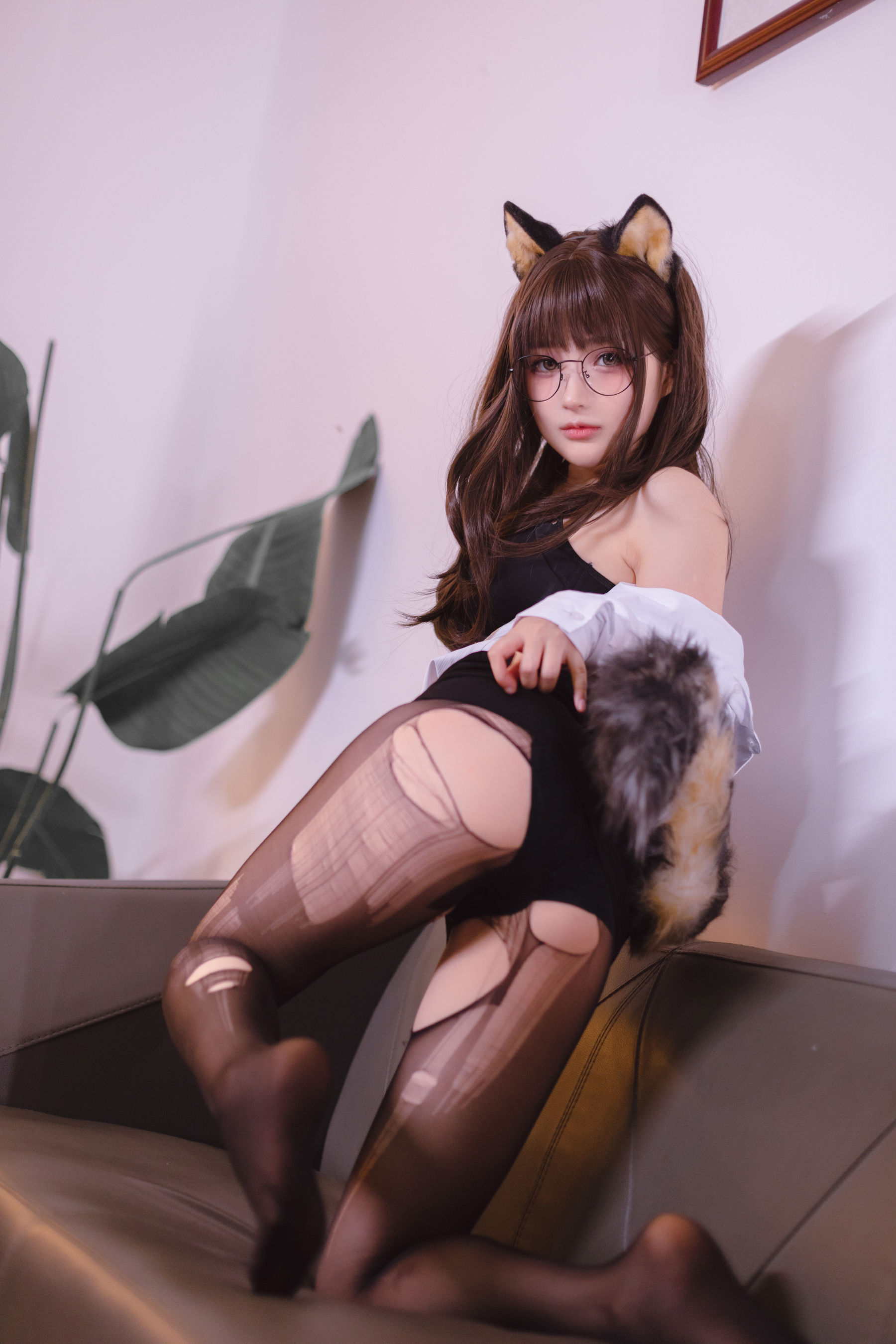[福利COS] 桜井宁宁 - 柴犬OL