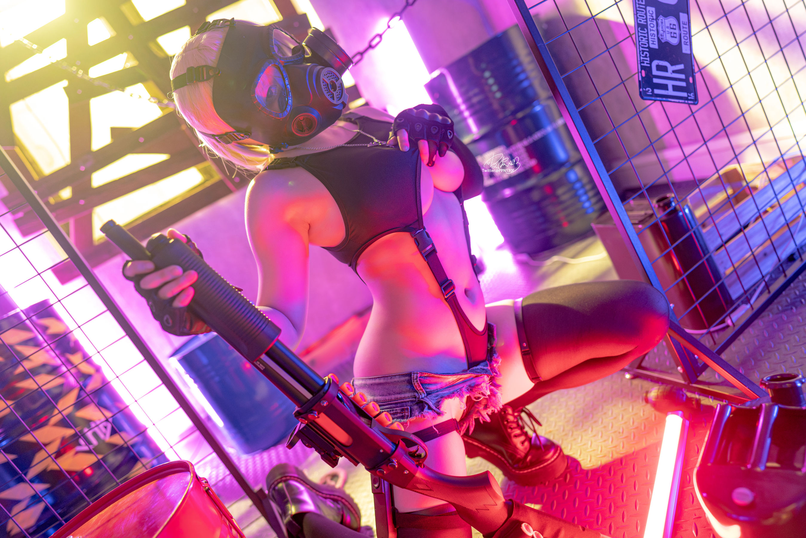 [福利COS] 皮皮奶可可爱了啦 - 战术背心