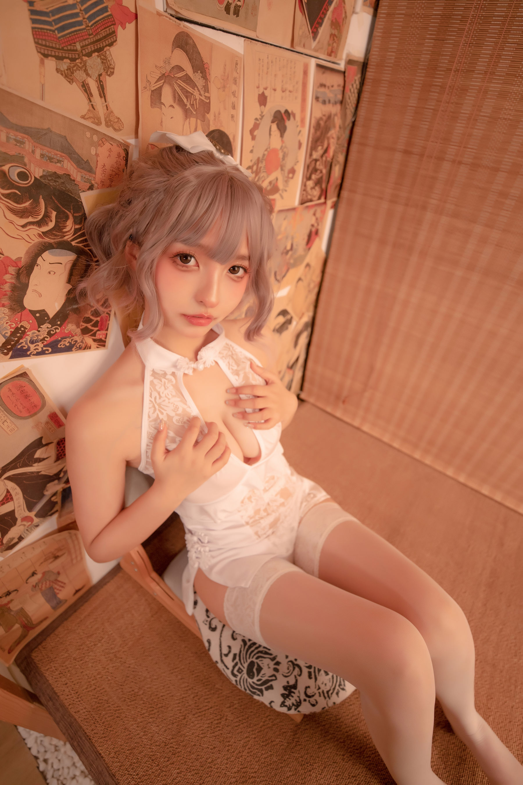[福利COS] 神楽坂真冬 白旗袍