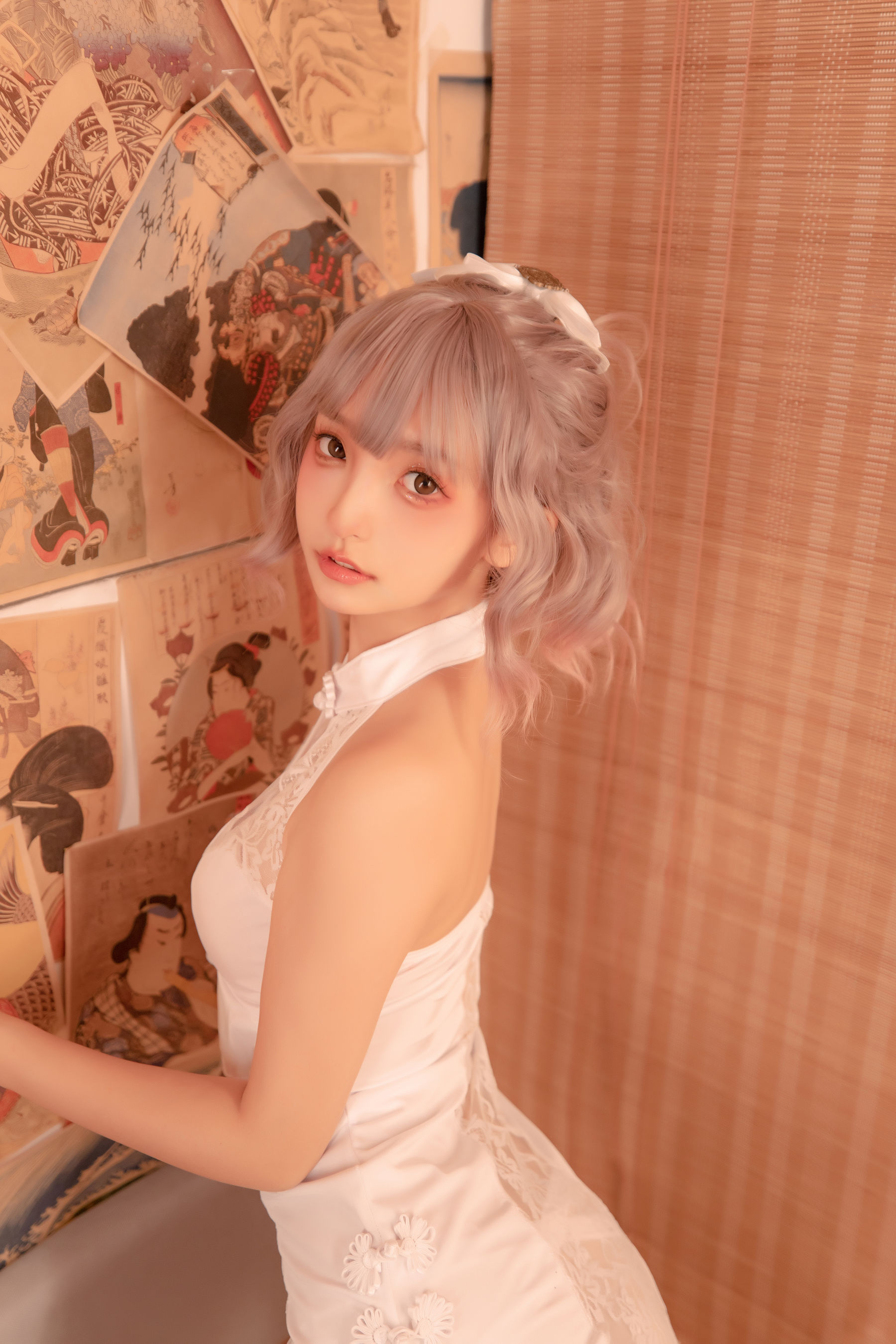 [福利COS] 神楽坂真冬 白旗袍
