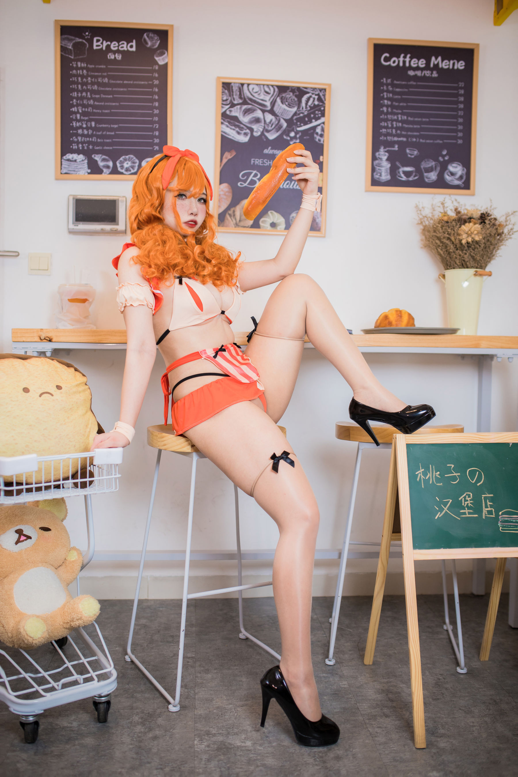 [福利COS] 贞子蜜桃 - 汉堡店员