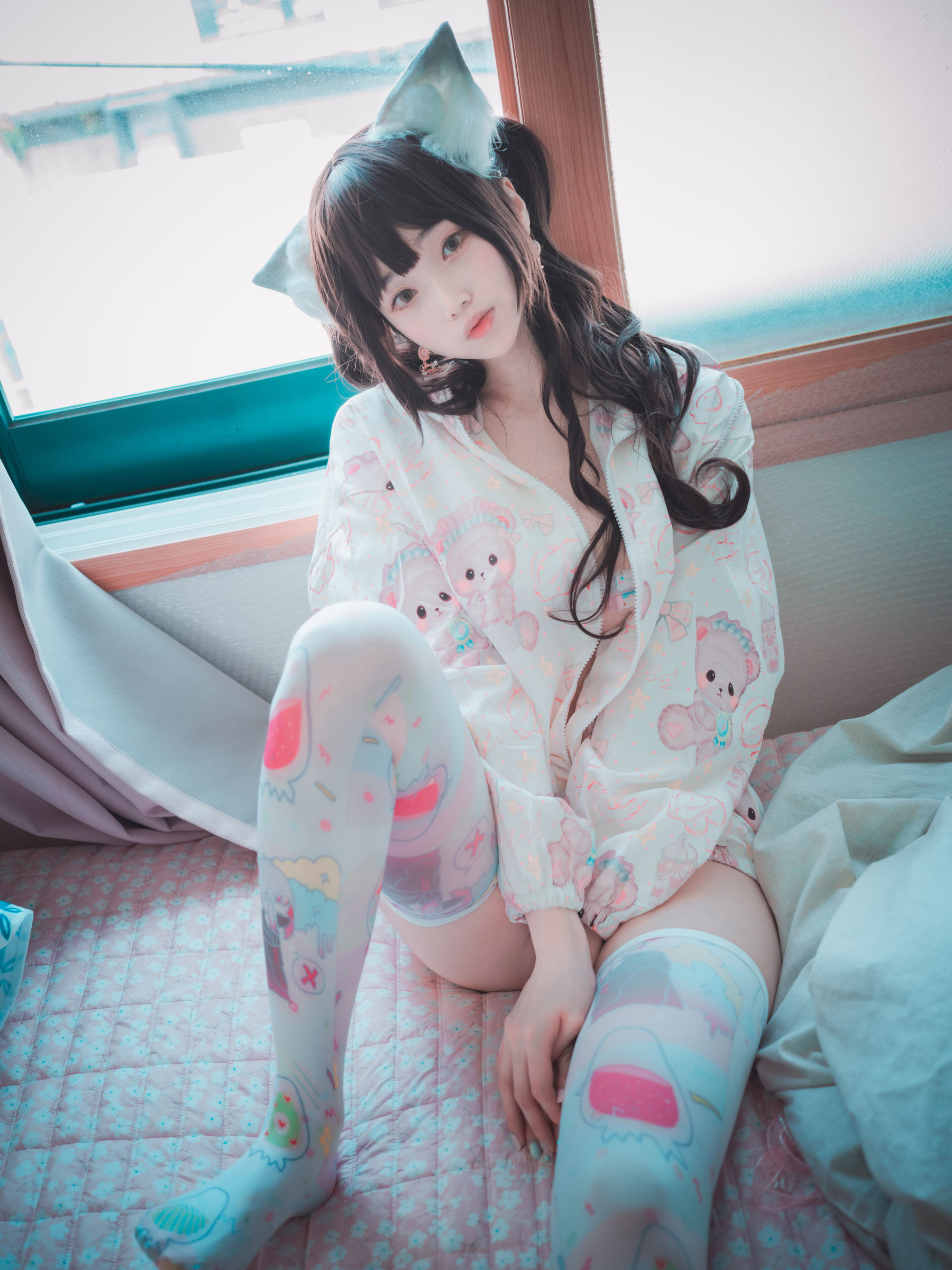 [DJAWA] Bambi - The cat I picked up turned into a girl
