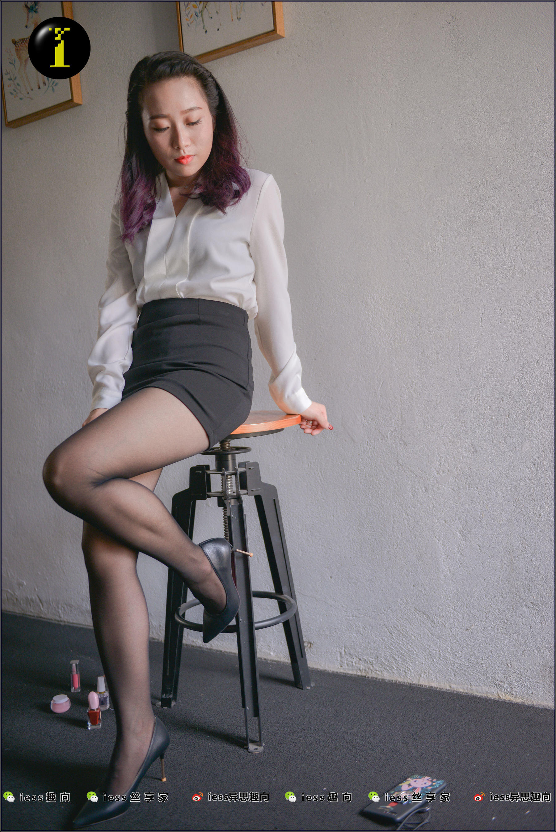 [IESS普惠集] 008 模特范美美 《范美美穿袜子》