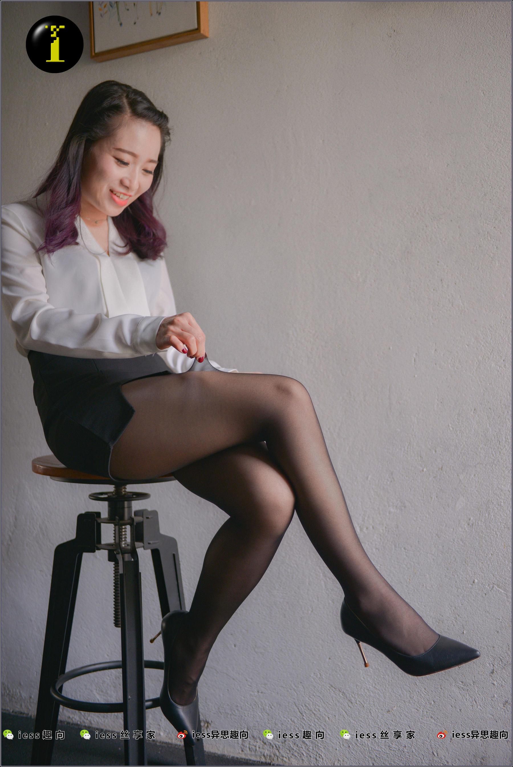 [IESS普惠集] 008 模特范美美 《范美美穿袜子》