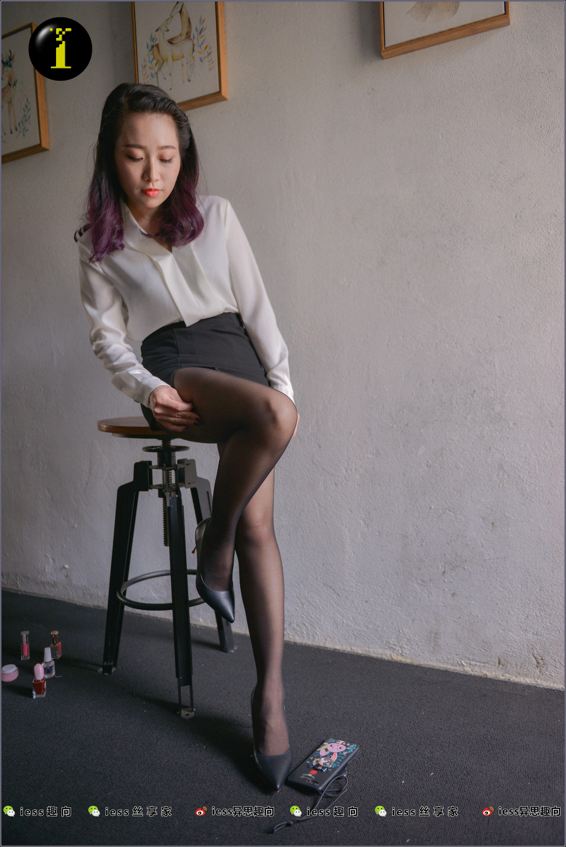 [IESS普惠集] 008 模特范美美 《范美美穿袜子》