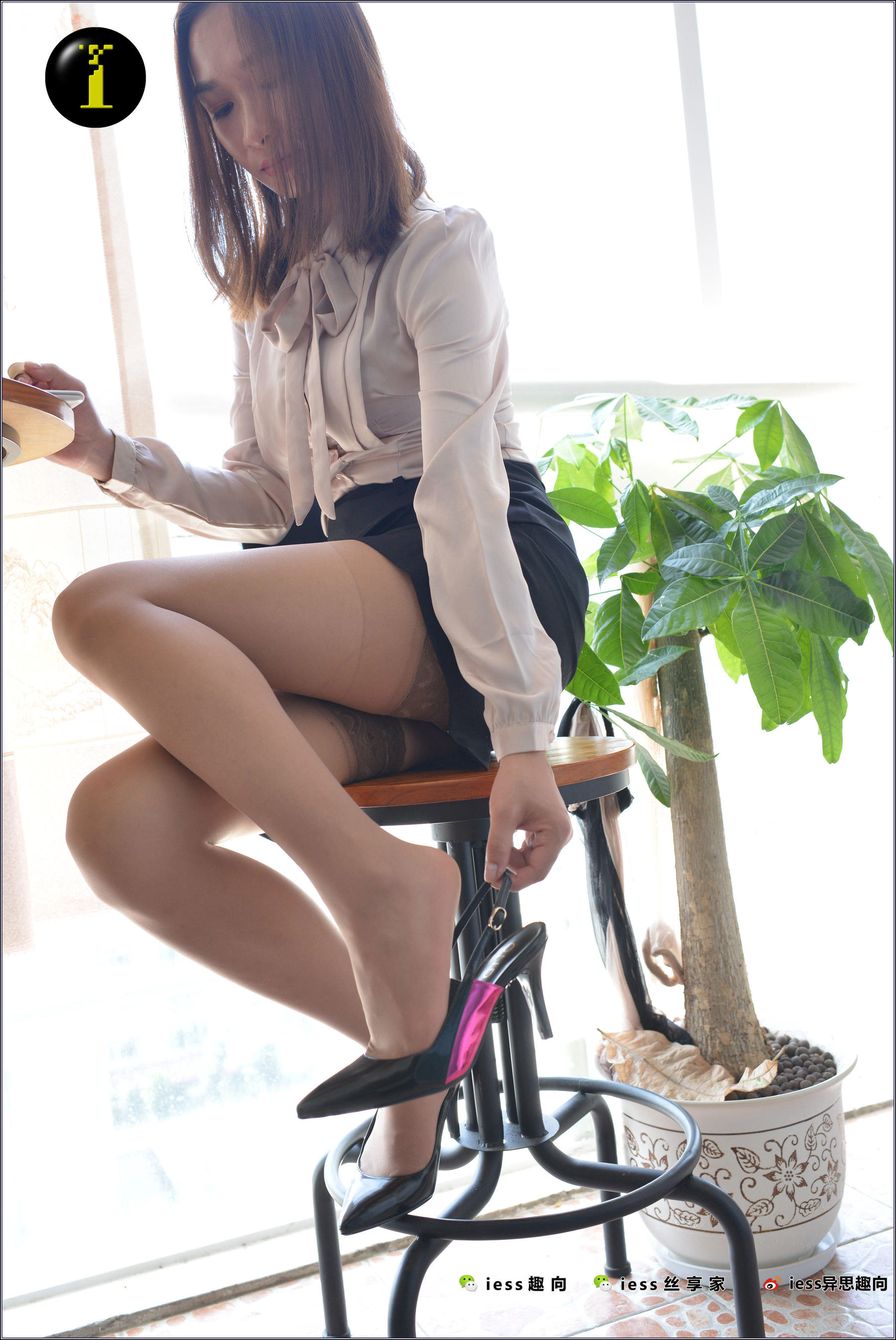 [IESS普惠集] 022 模特素人表妹 《素人表妹的高丝大特写》