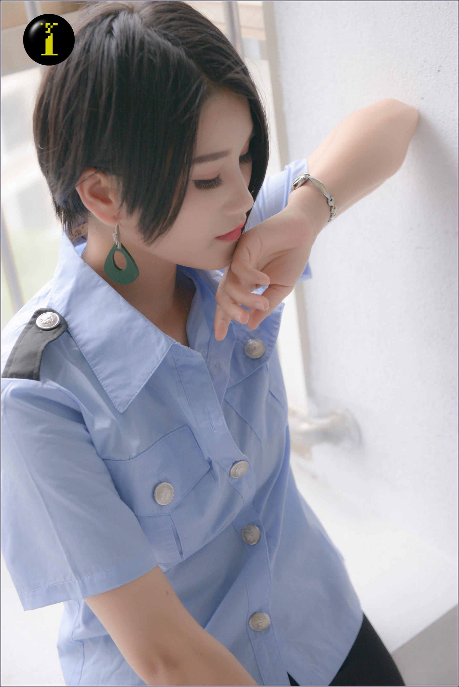 [IESS普惠集] 042 模特无名 《糟糕的米国女保安》