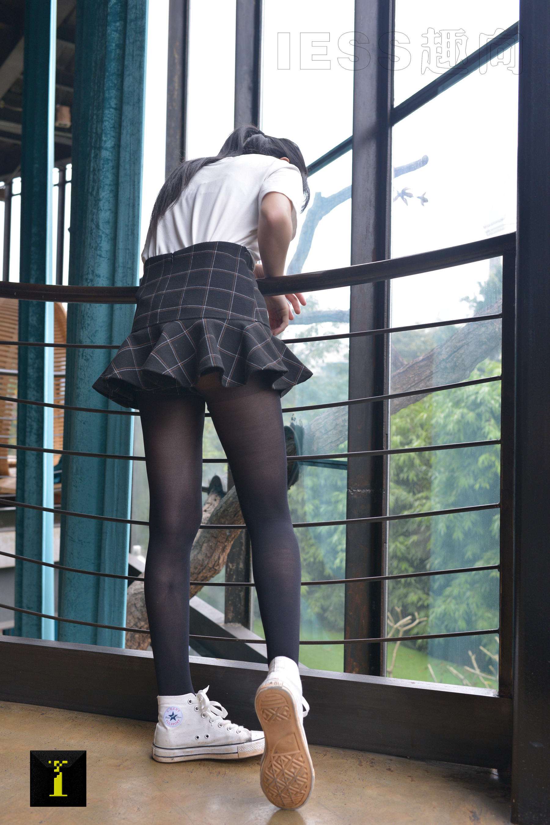 [IESS普惠集] 052 模特妹妹琪琪 《妹妹的80D（2）》