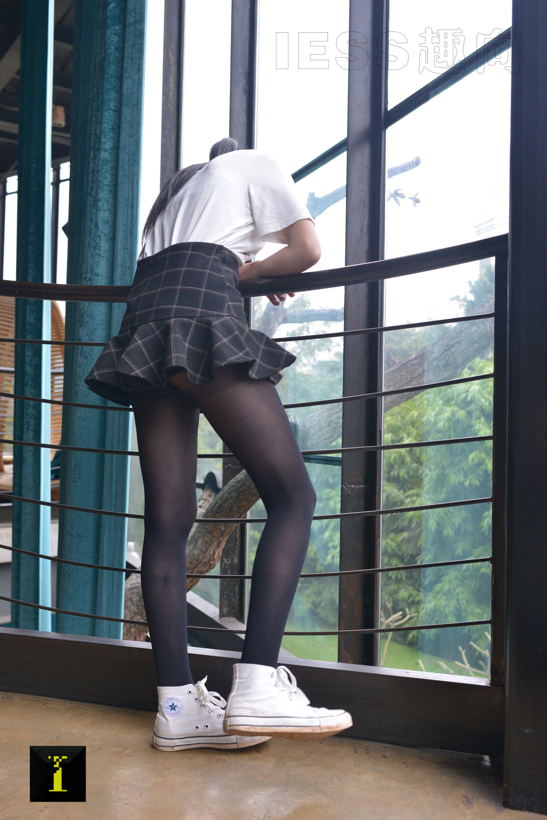 [IESS普惠集] 052 模特妹妹琪琪 《妹妹的80D（2）》