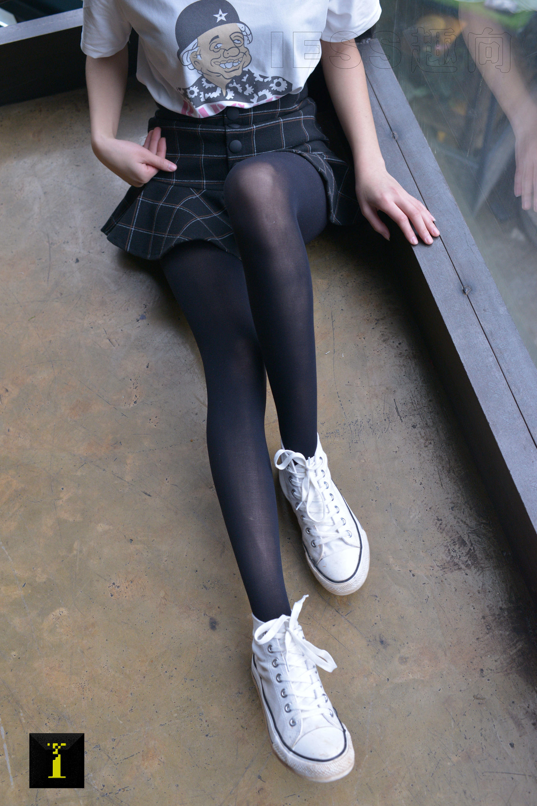[IESS普惠集] 052 模特妹妹琪琪 《妹妹的80D（2）》