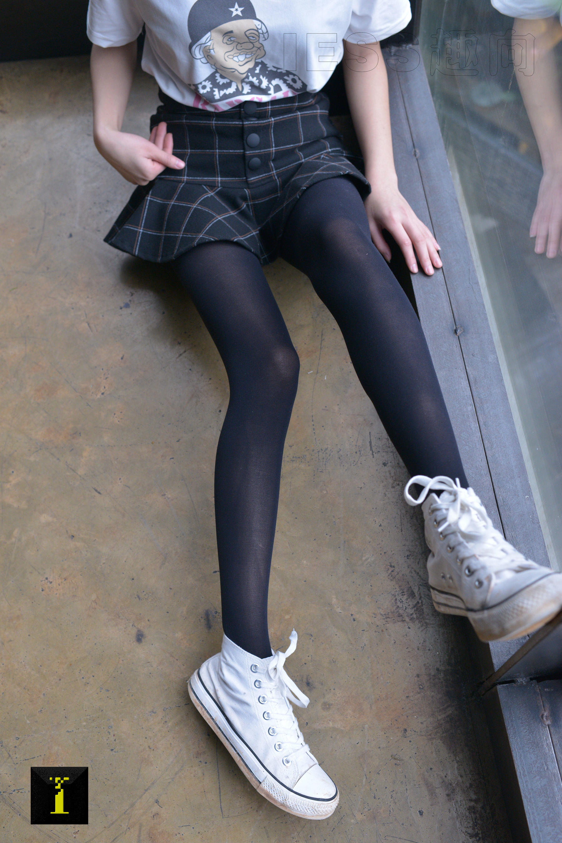[IESS普惠集] 052 模特妹妹琪琪 《妹妹的80D（2）》