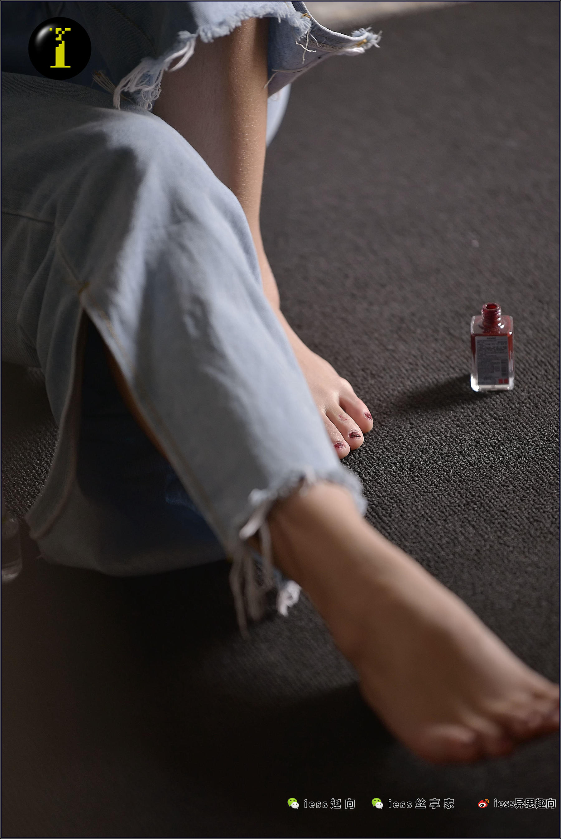 [IESS普惠集] 073 模特范美美 《涂趾甲油》
