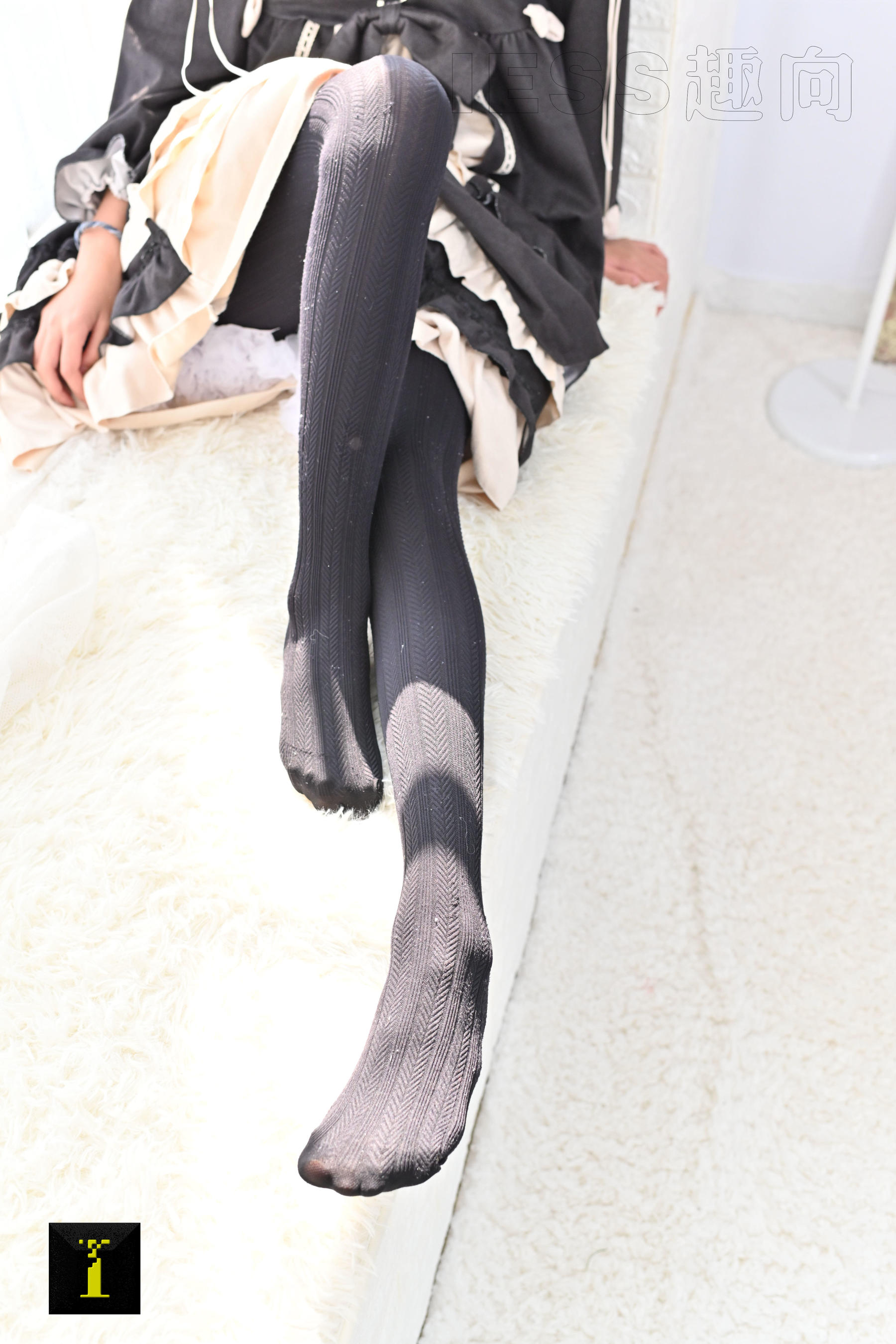 [IESS普惠集] 140 模特森爷 《厚袜子》