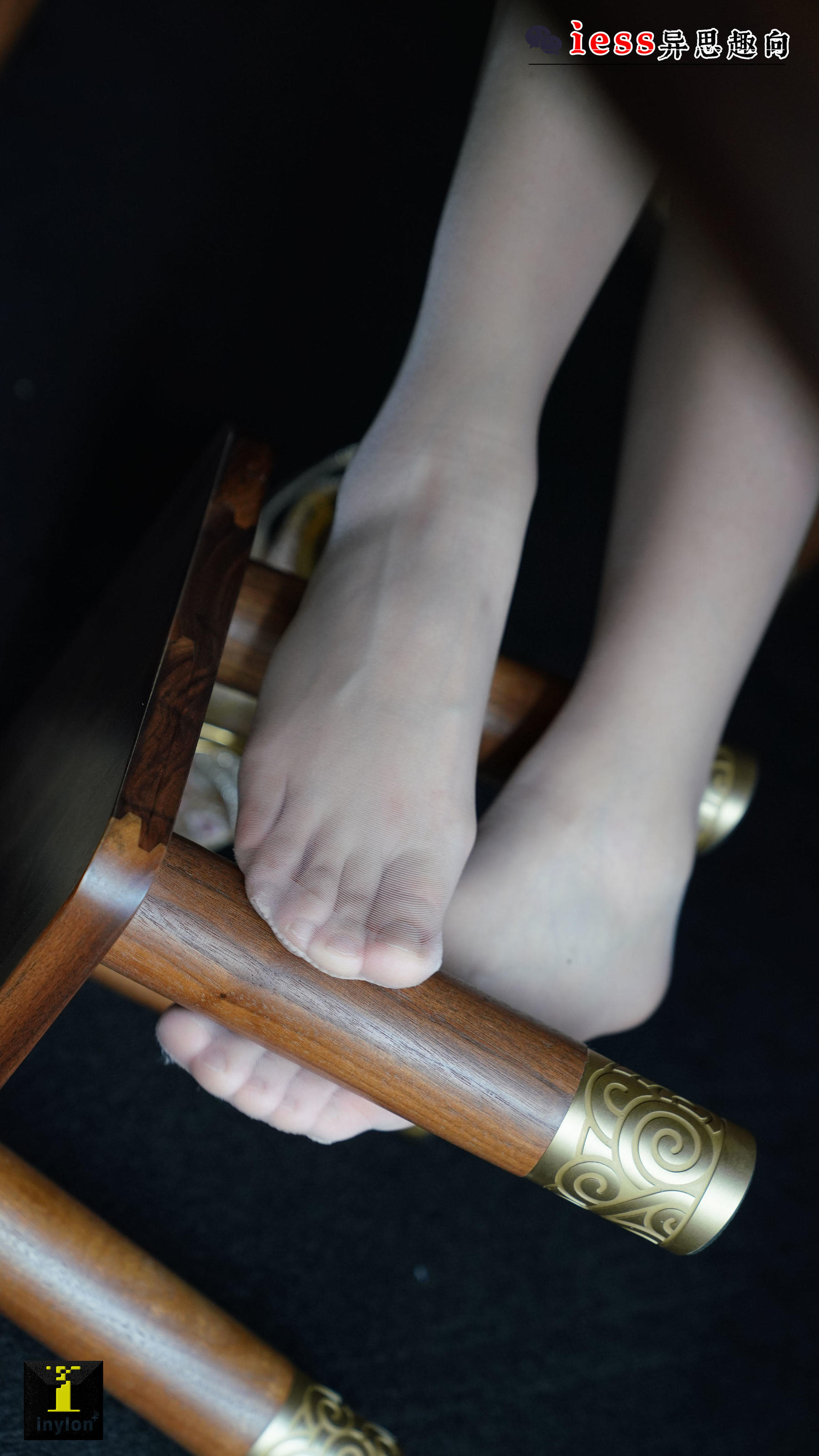 [IESS普惠集] 154 模特小捷 《桌下乾坤》