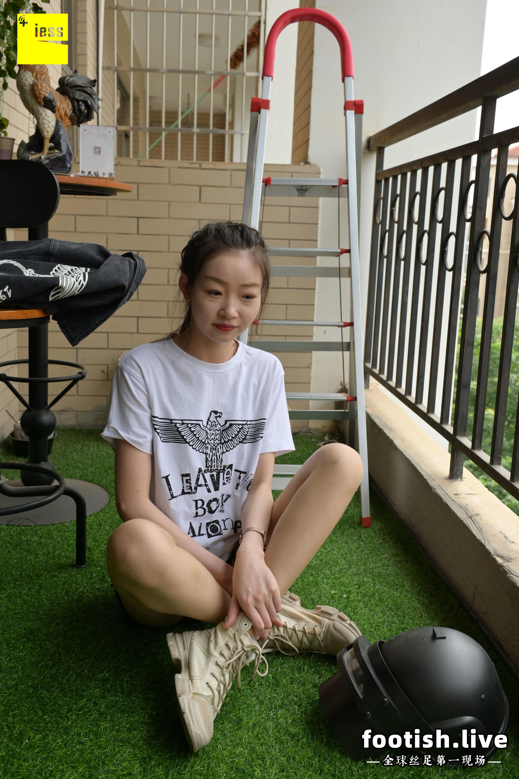 [IESS普惠集] 169 模特腿霸 《腿霸的一组日常随拍》