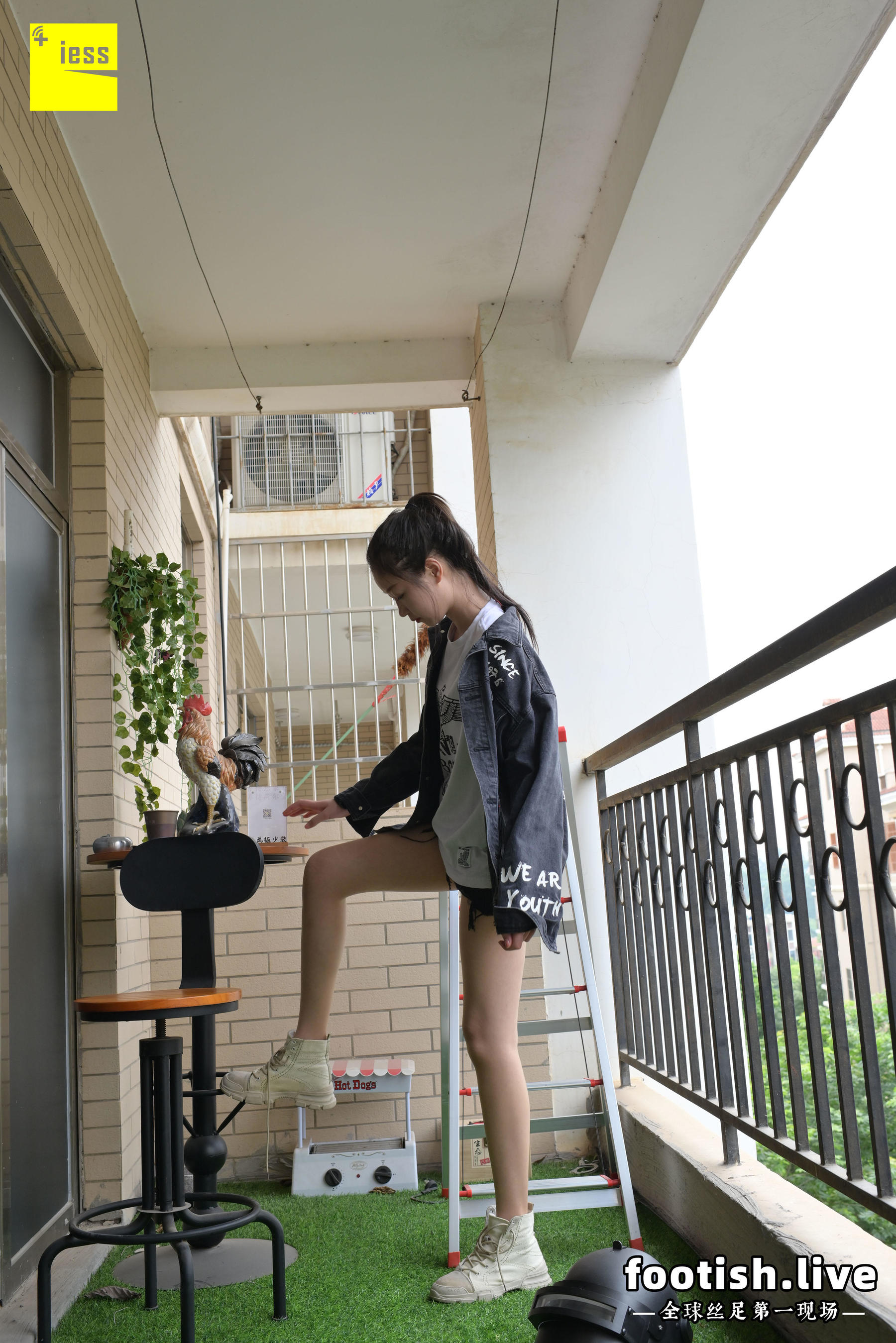 [IESS普惠集] 170 模特腿霸 《腿霸的一组日常随拍2》
