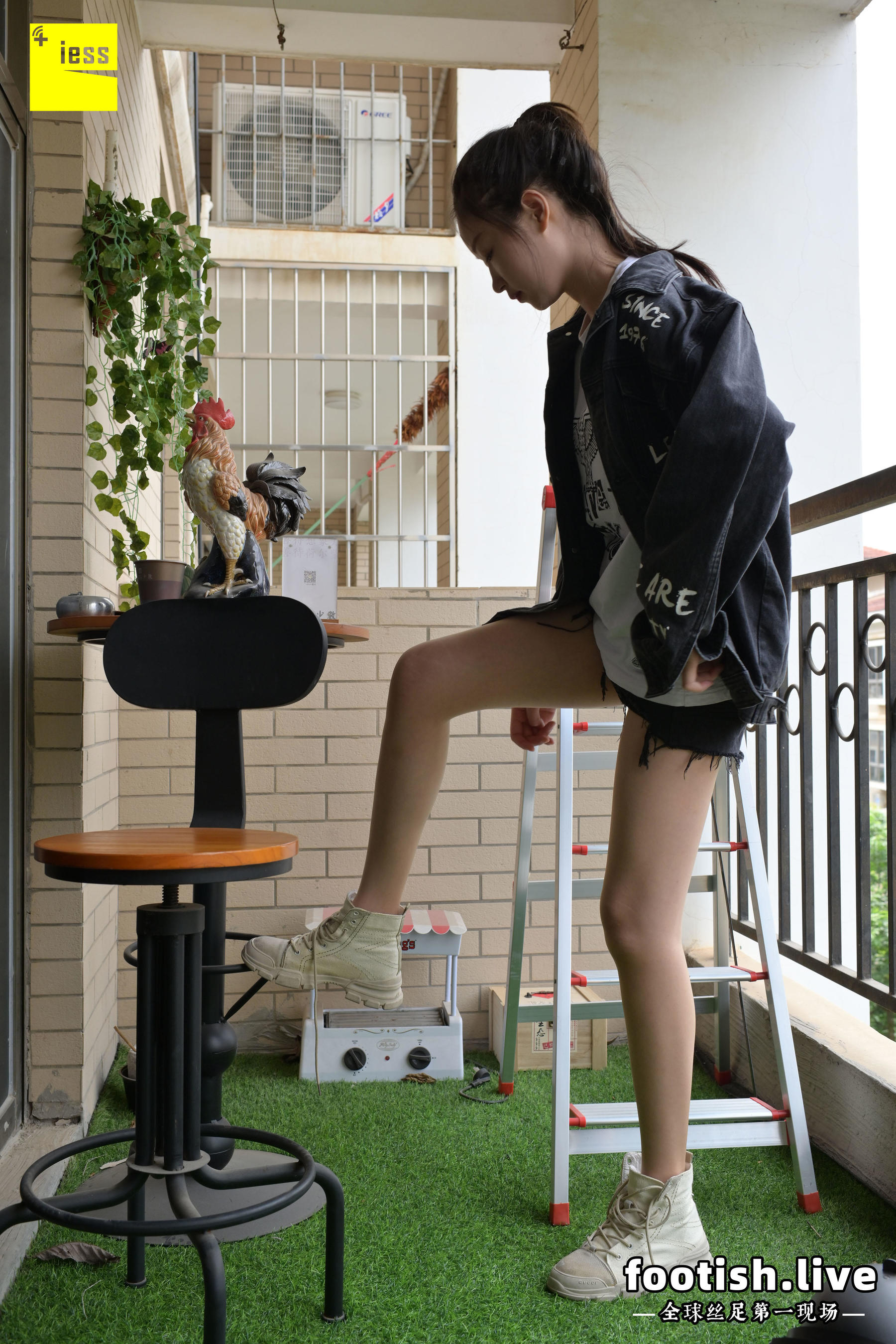 [IESS普惠集] 170 模特腿霸 《腿霸的一组日常随拍2》