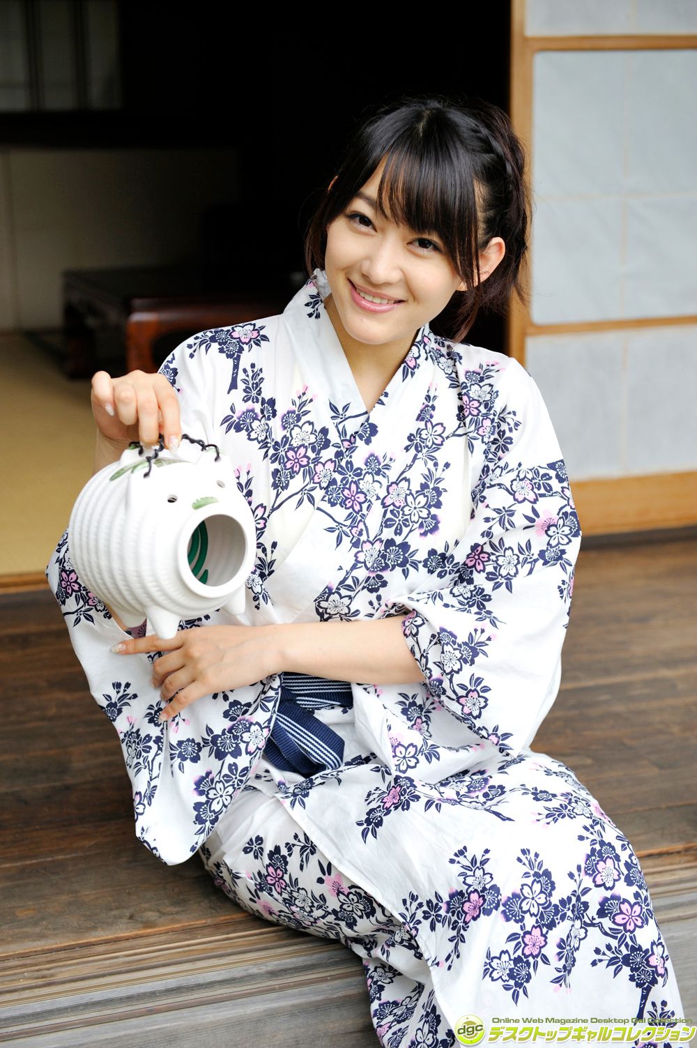 西野翔《最近は、若妻役が多くなったベテラン女優!》 [DGC] NO.1189