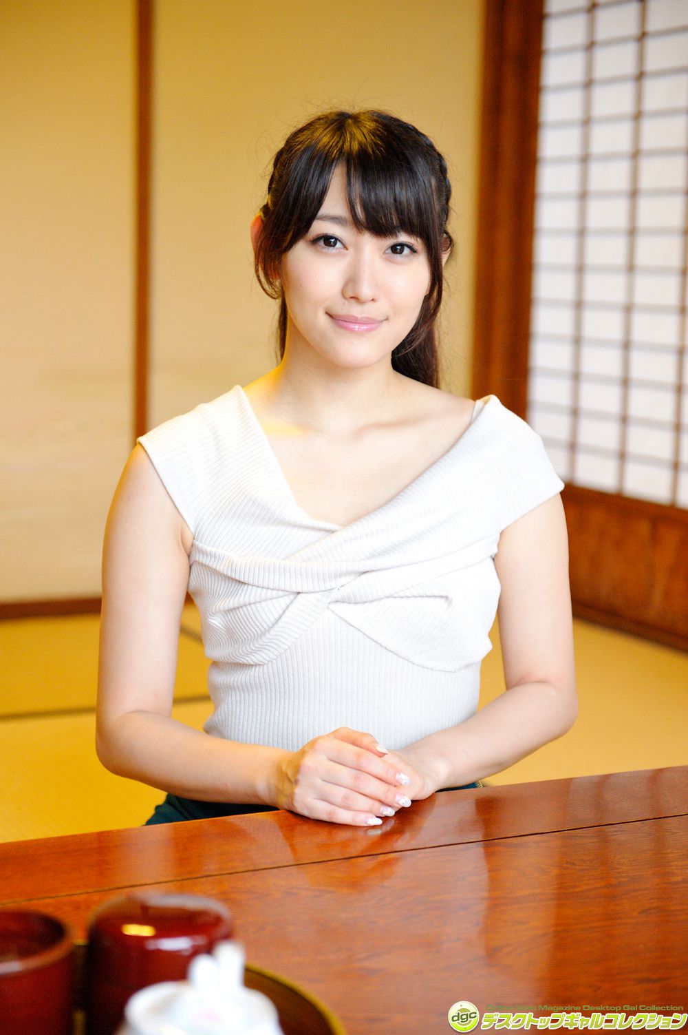 西野翔《最近は、若妻役が多くなったベテラン女優!》 [DGC] NO.1189