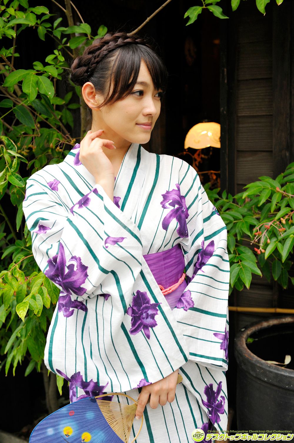 西野翔《最近は、若妻役が多くなったベテラン女優!》 [DGC] NO.1189