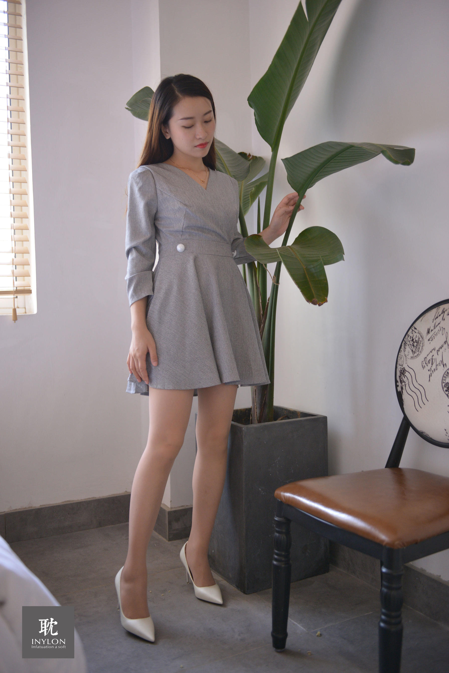 [IESS普惠集] 232 模特小婕 《安静的小婕1》