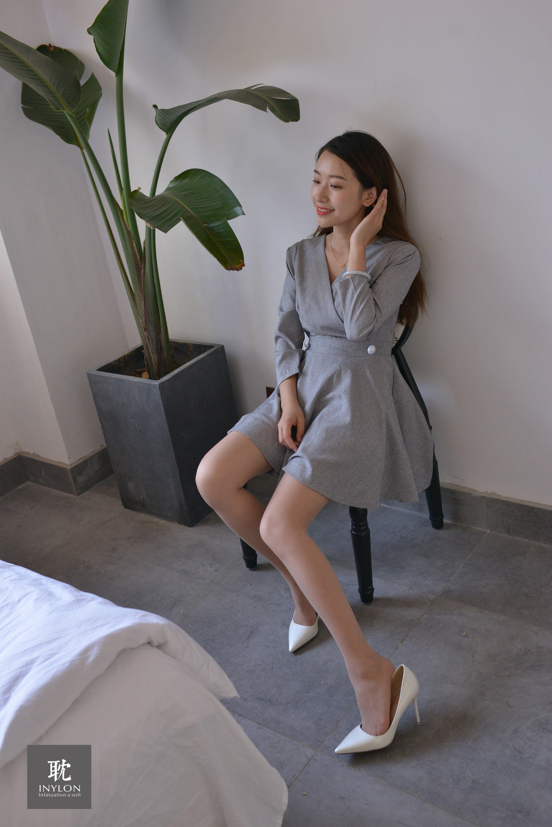 [IESS普惠集] 232 模特小婕 《安静的小婕1》