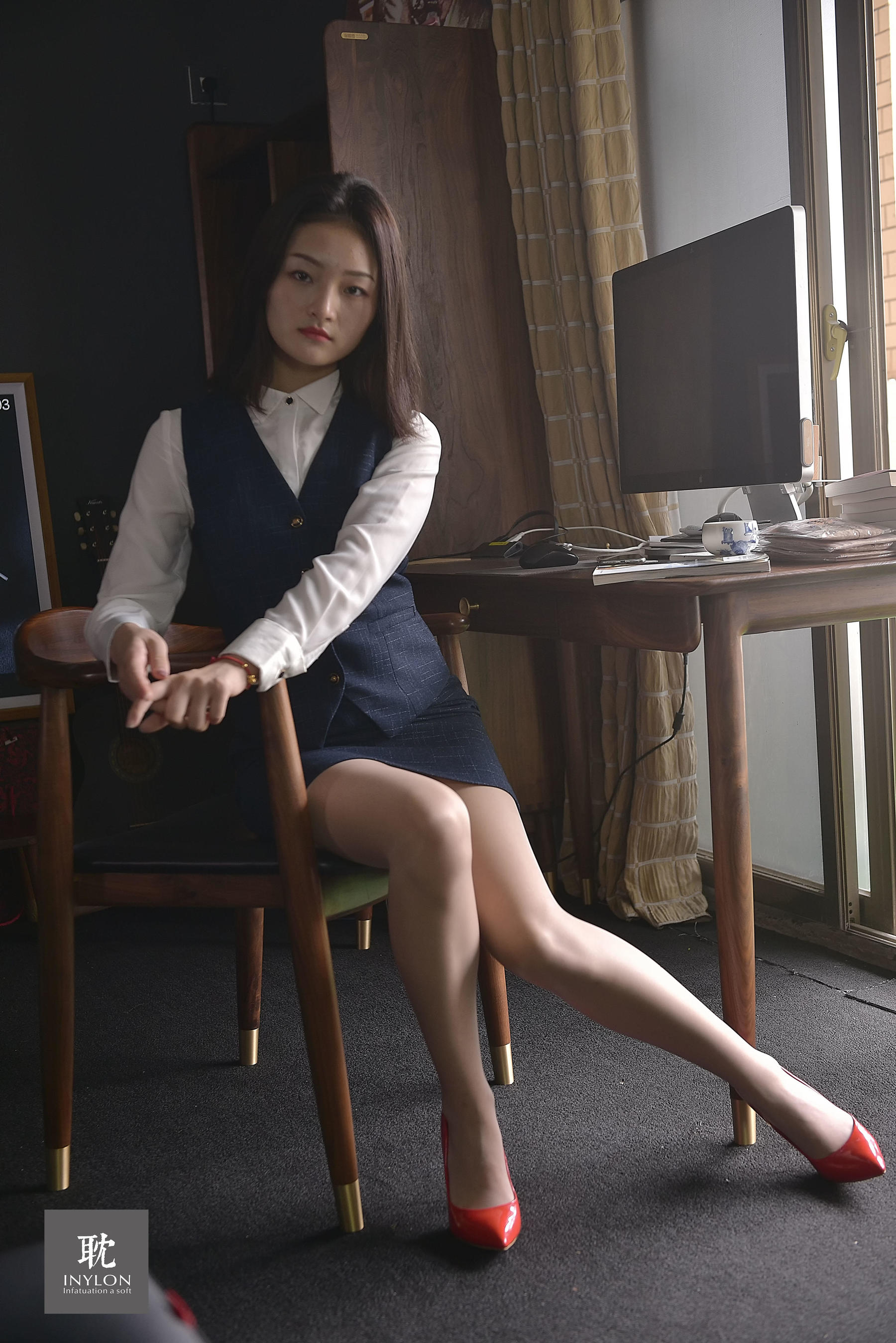 [IESS普惠集] 242 模特格格 《主持人格格》