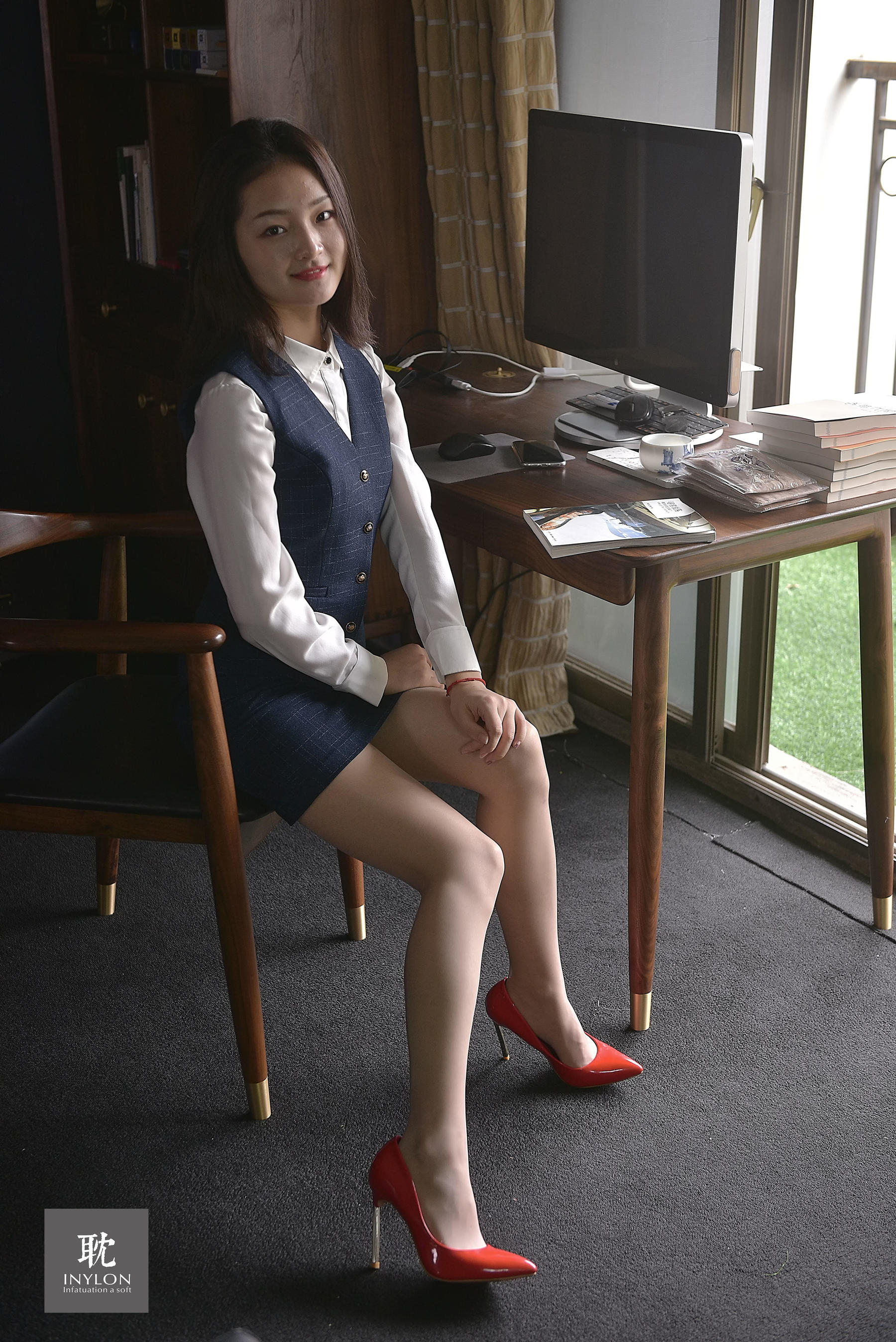[IESS普惠集] 242 模特格格 《主持人格格》