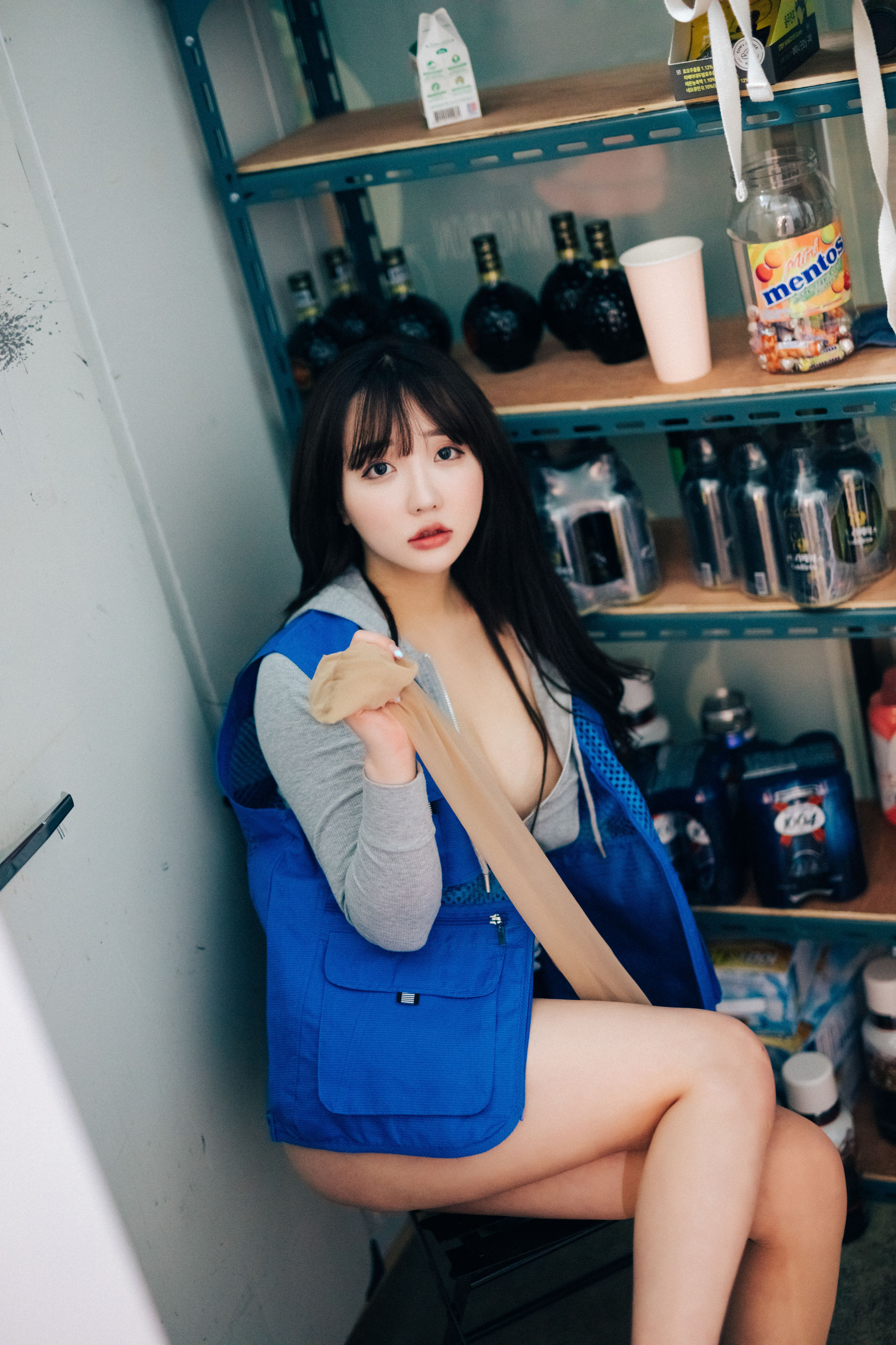 [LOOZY] Yeeun - cs part-timer