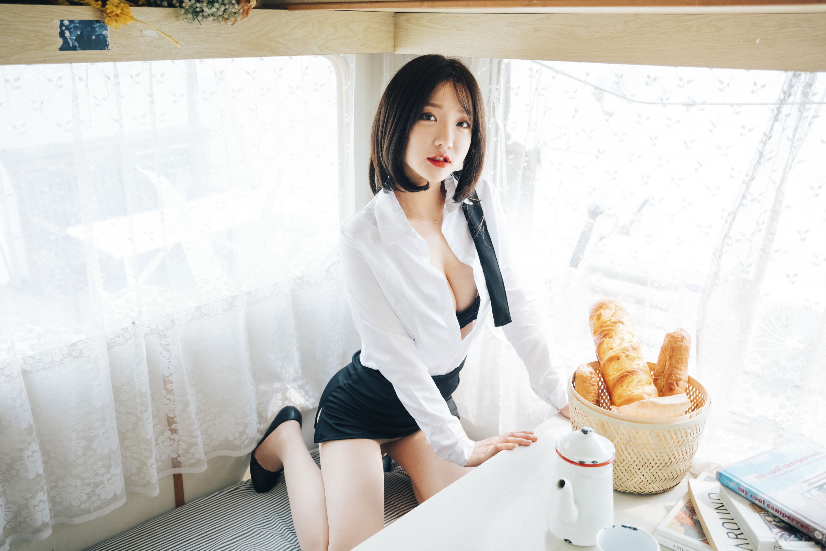 [LOOZY] Yeeun - Officegirl\'s Vacation Vol.2
