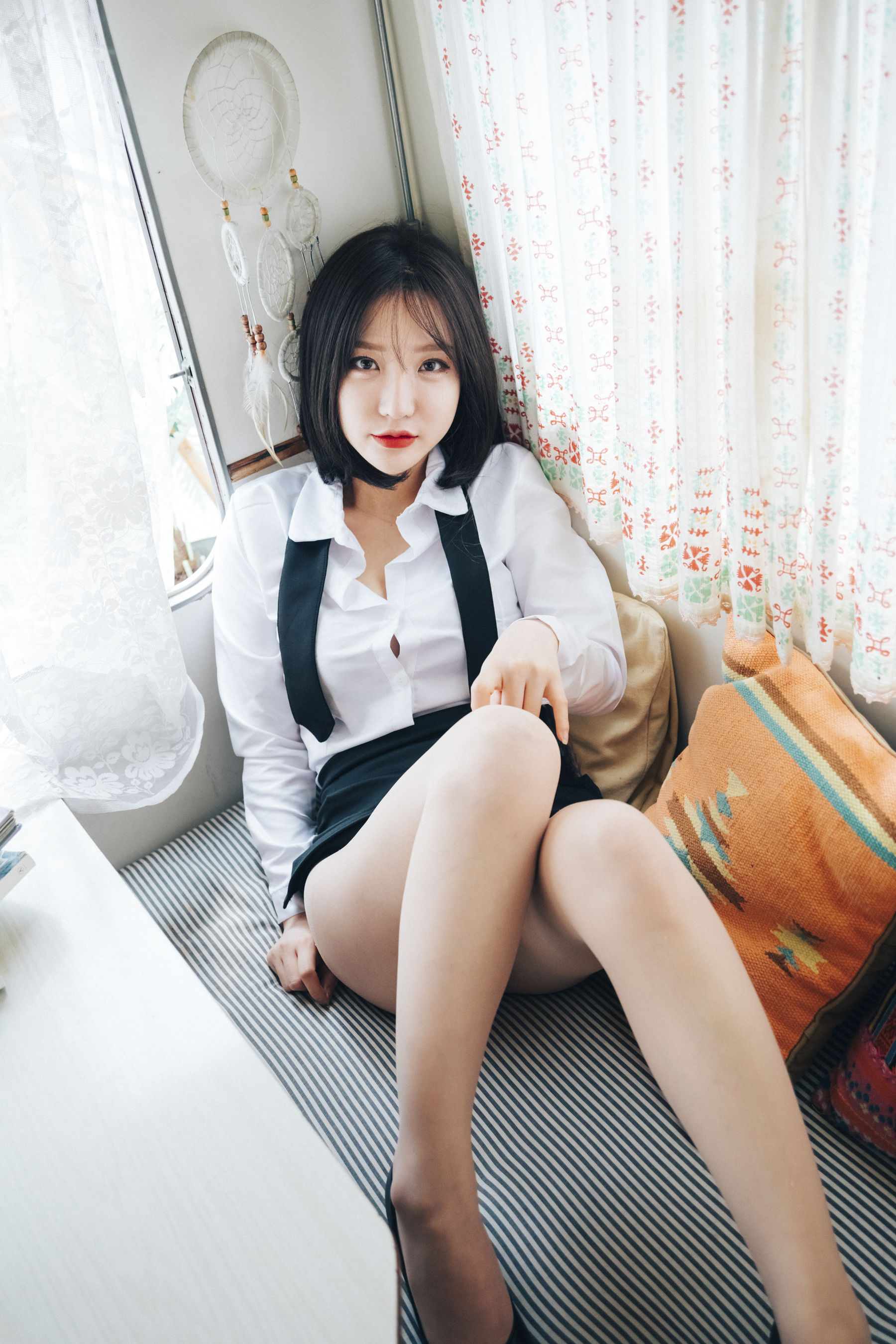 [LOOZY] Yeeun - Officegirl\'s Vacation Vol.2