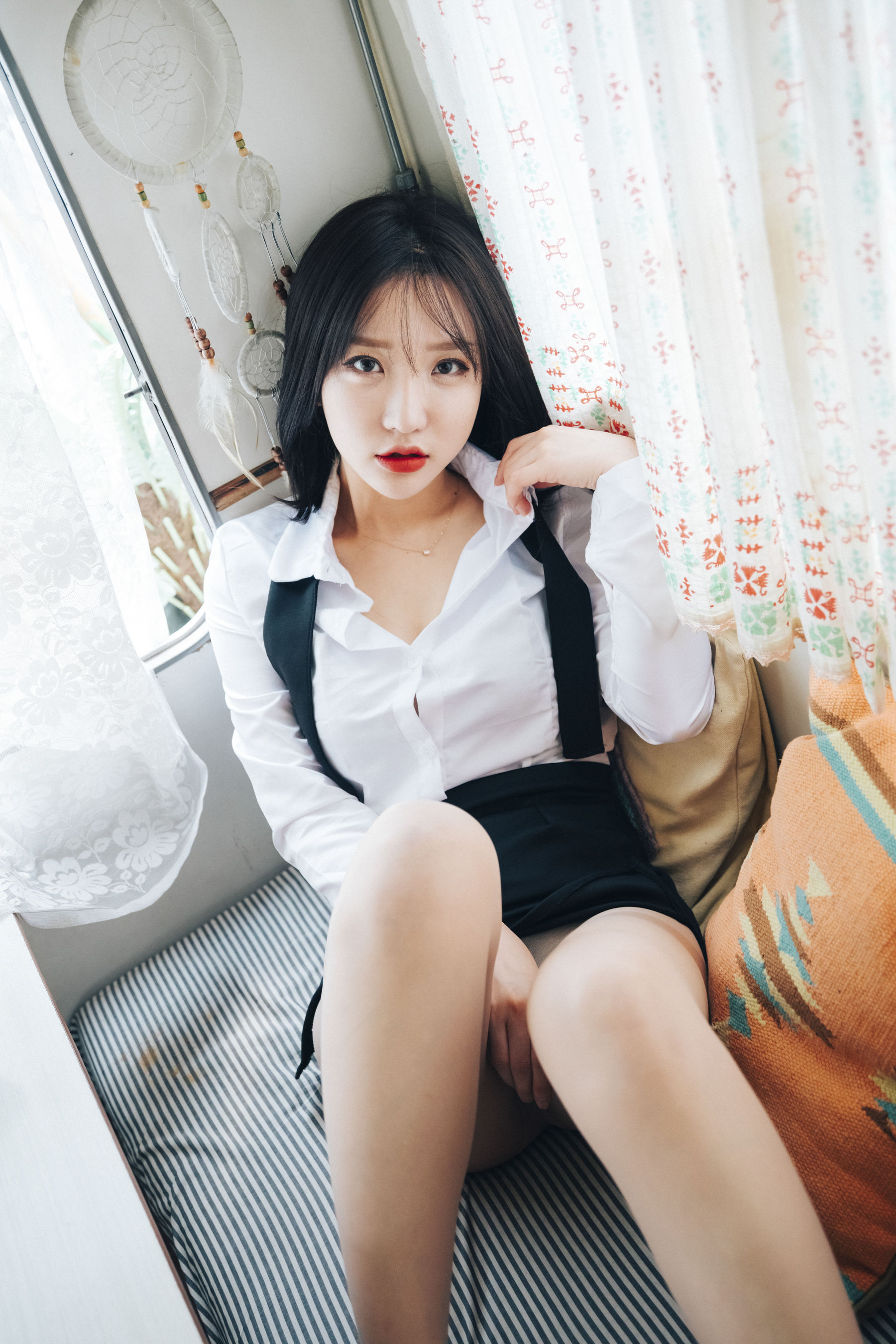 [LOOZY] Yeeun - Officegirl\'s Vacation Vol.2