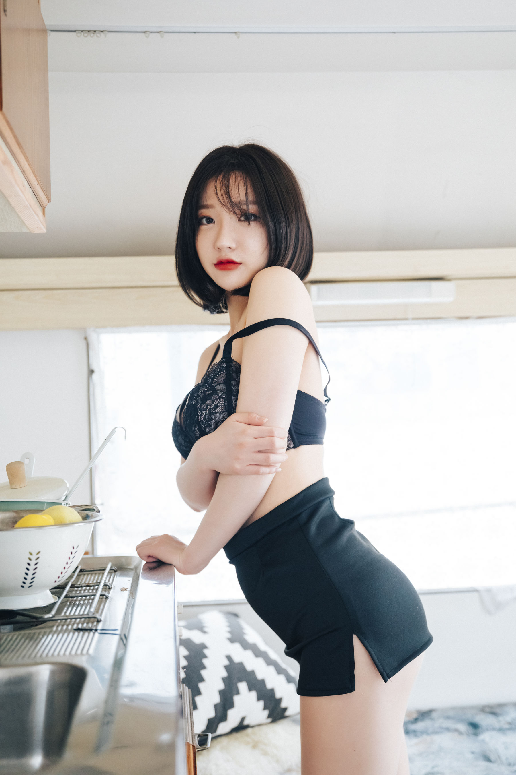 [LOOZY] Yeeun - Officegirl\'s Vacation Vol.2