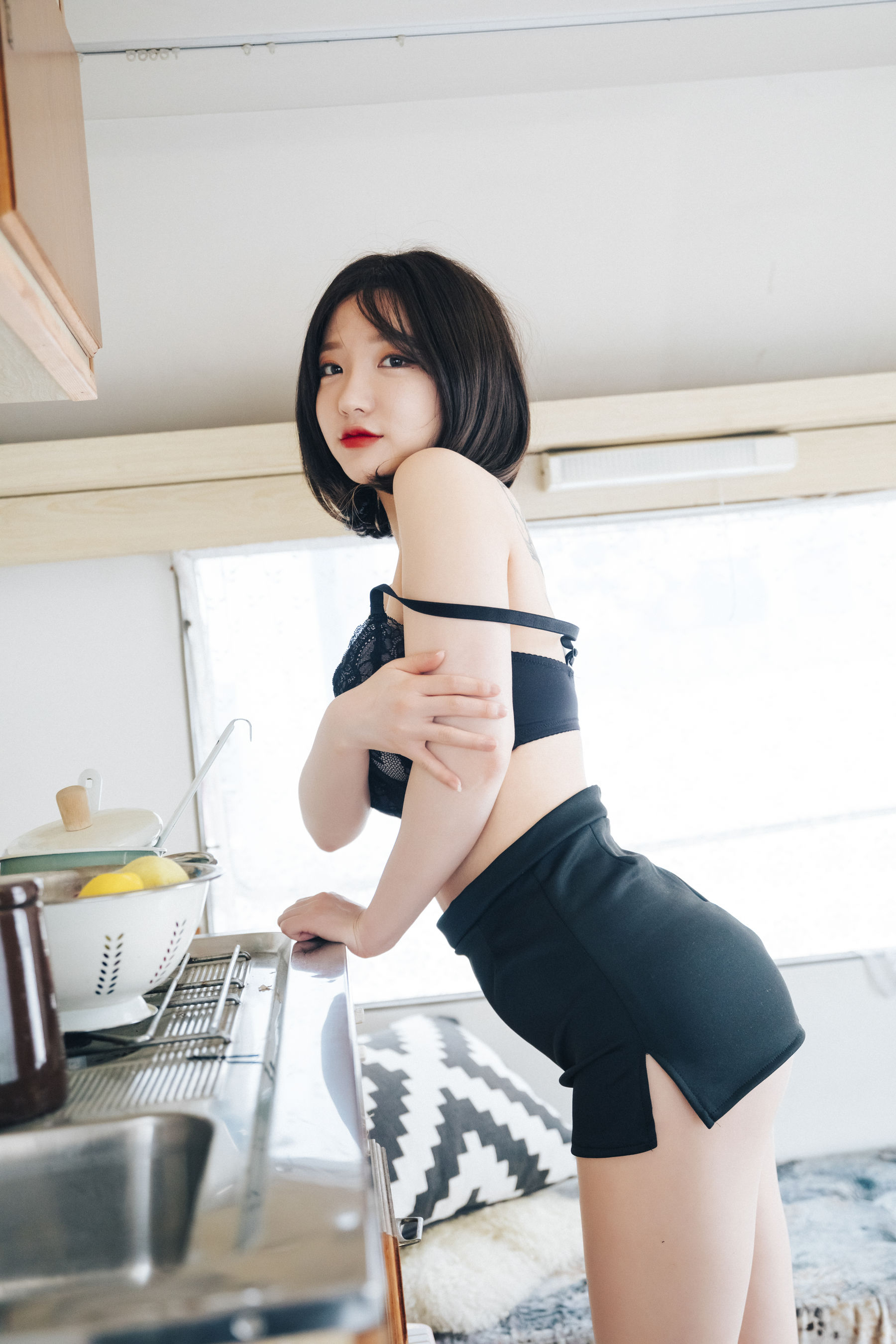 [LOOZY] Yeeun - Officegirl\'s Vacation Vol.2